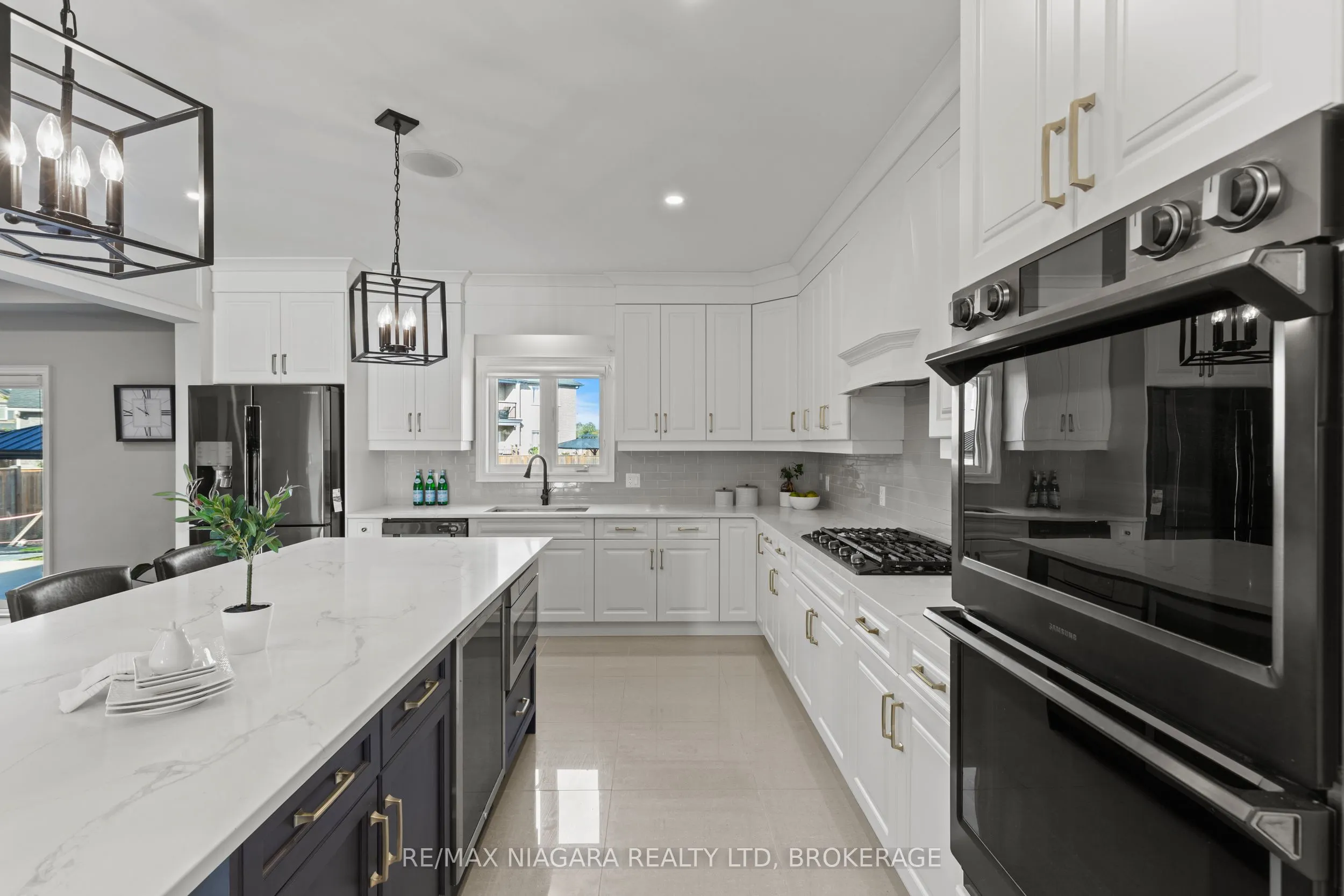 55 Spruce Crescent