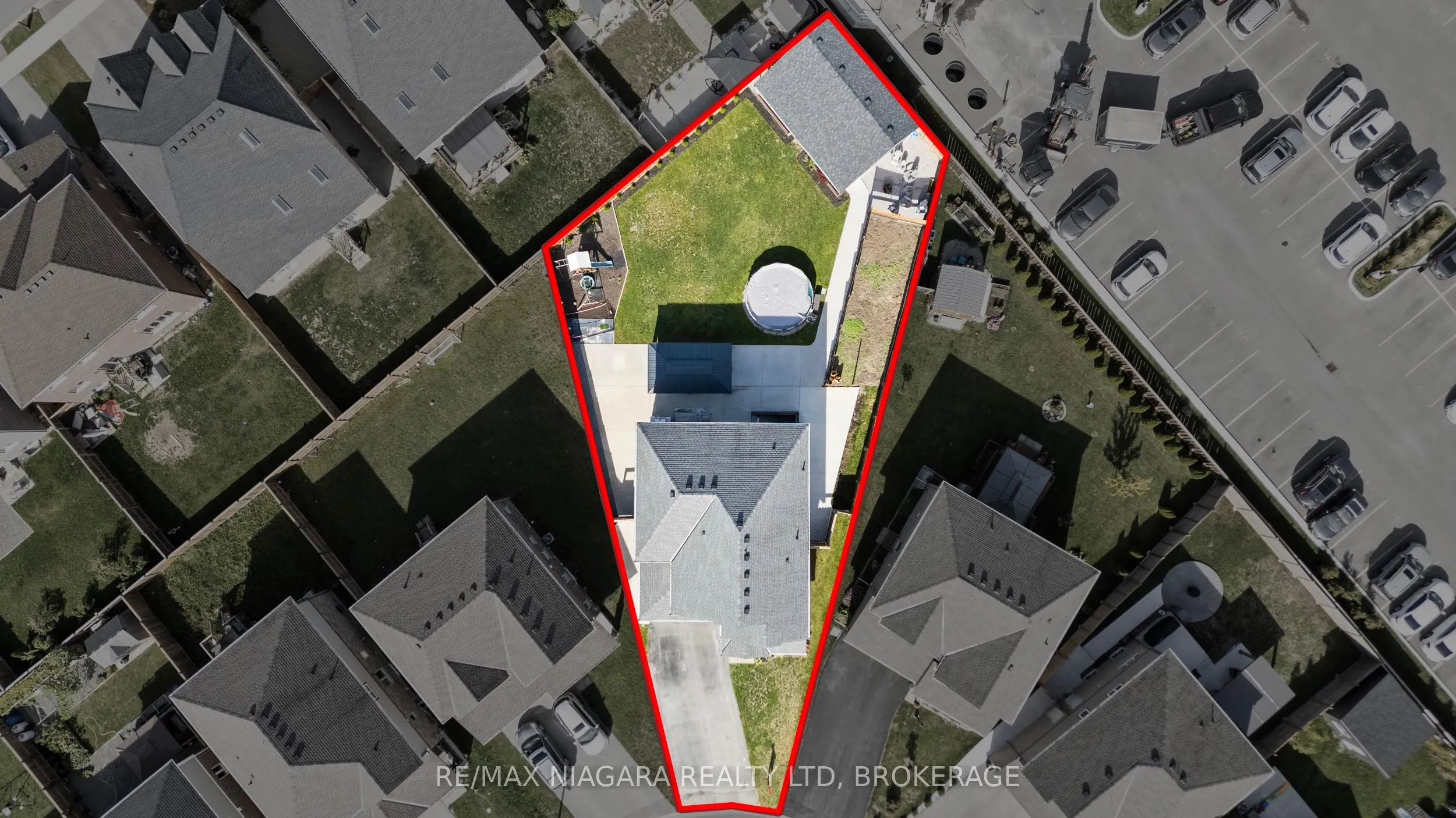 55 Spruce Crescent