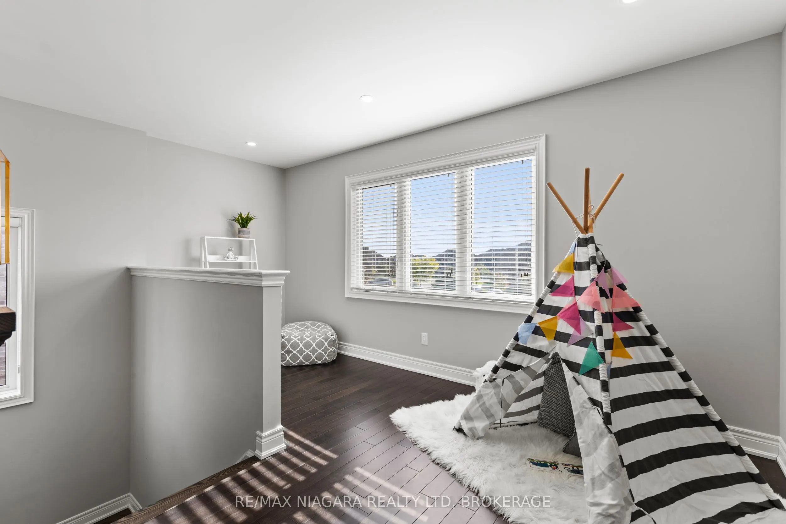 55 Spruce Crescent