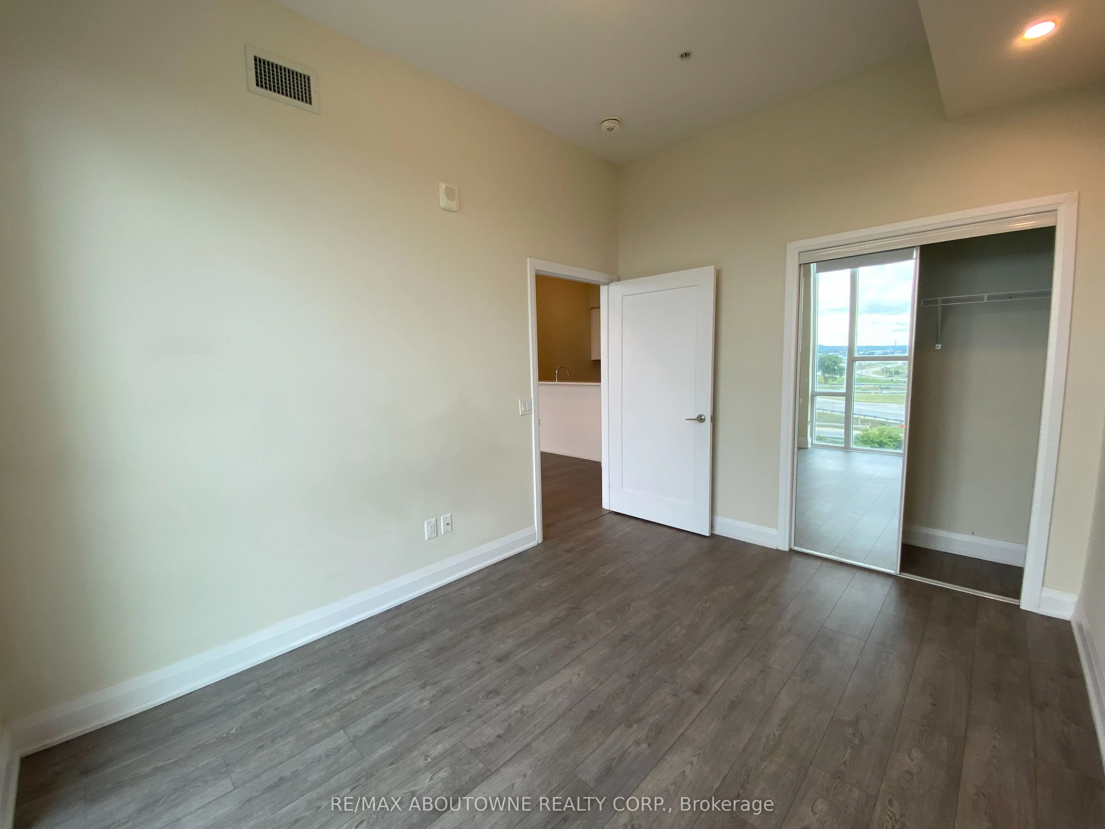 16 Concord Place, #621