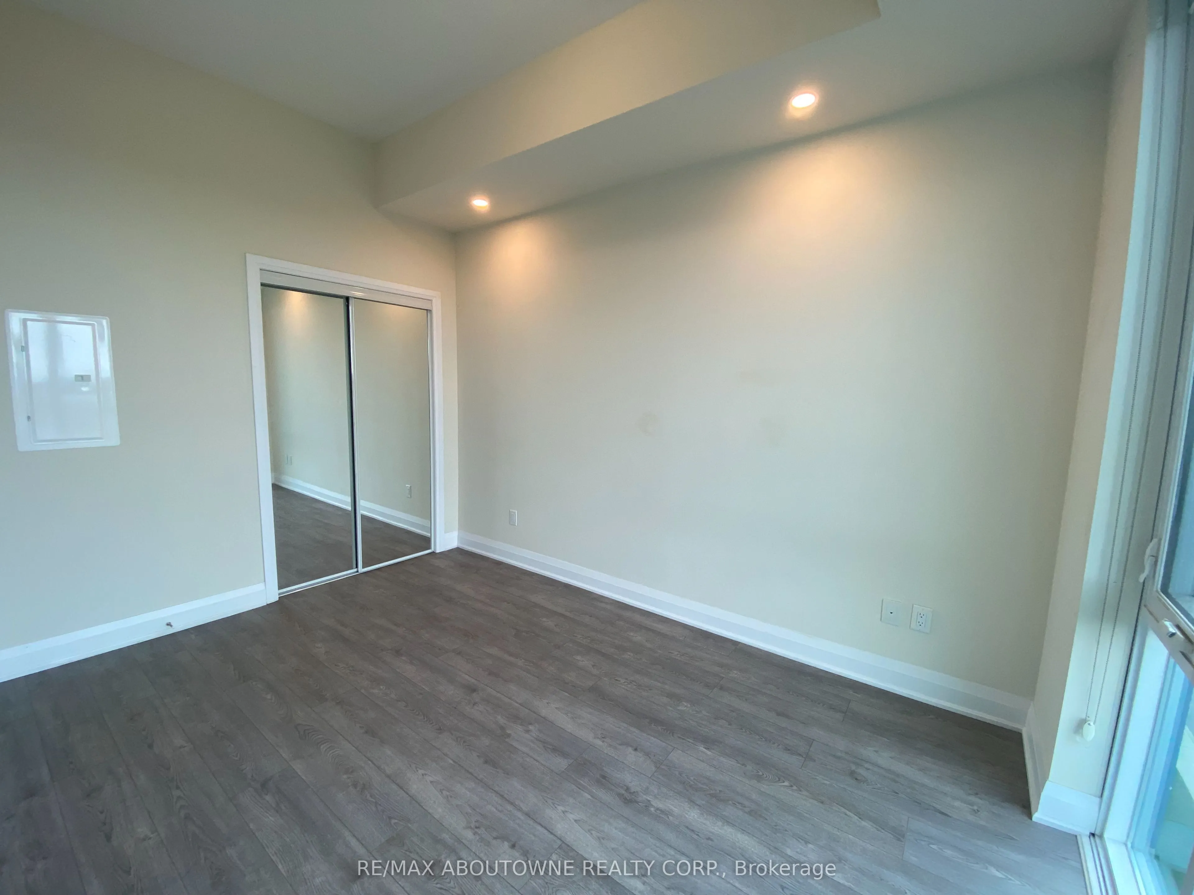 16 Concord Place, #621