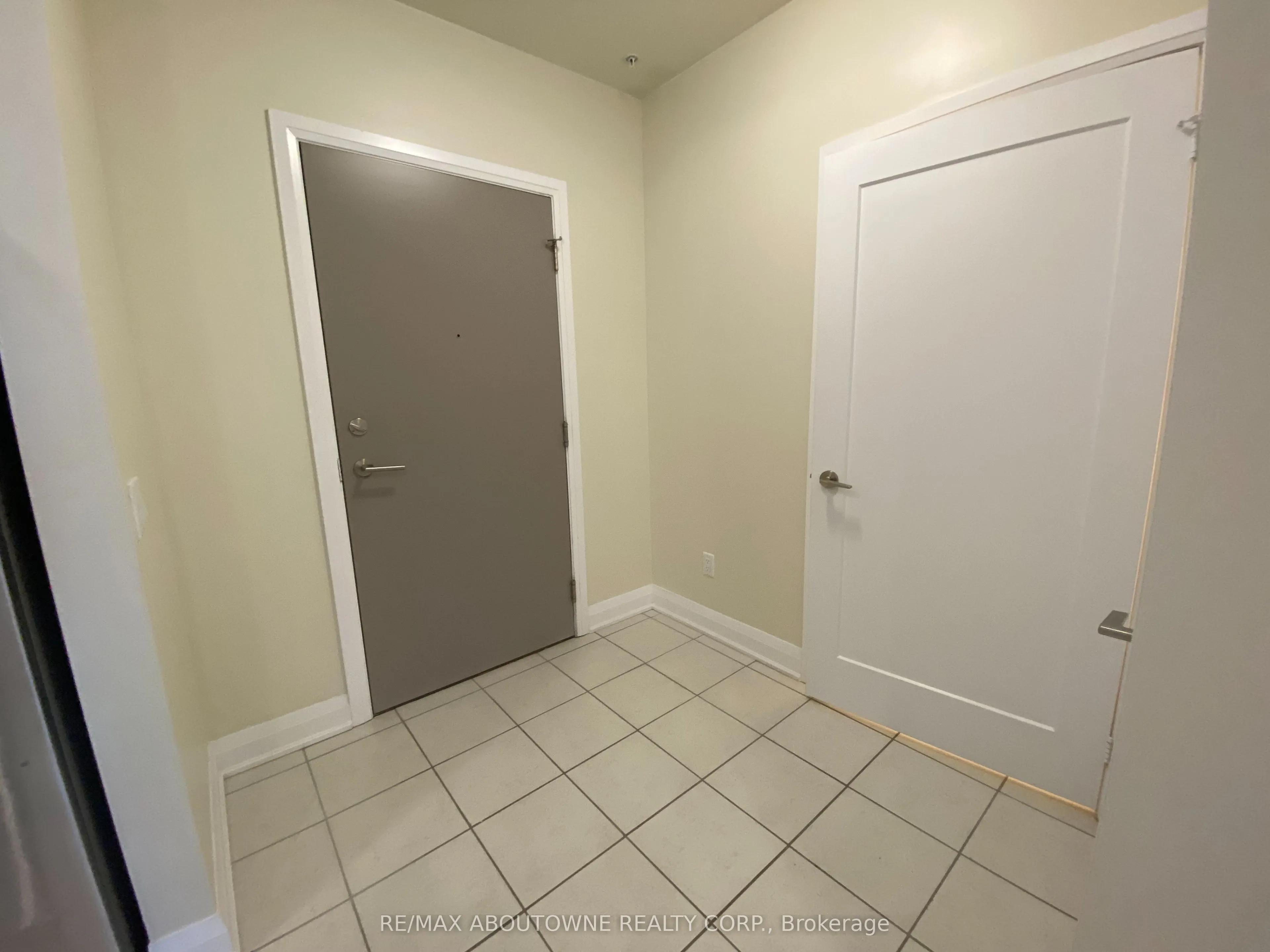 16 Concord Place, #621