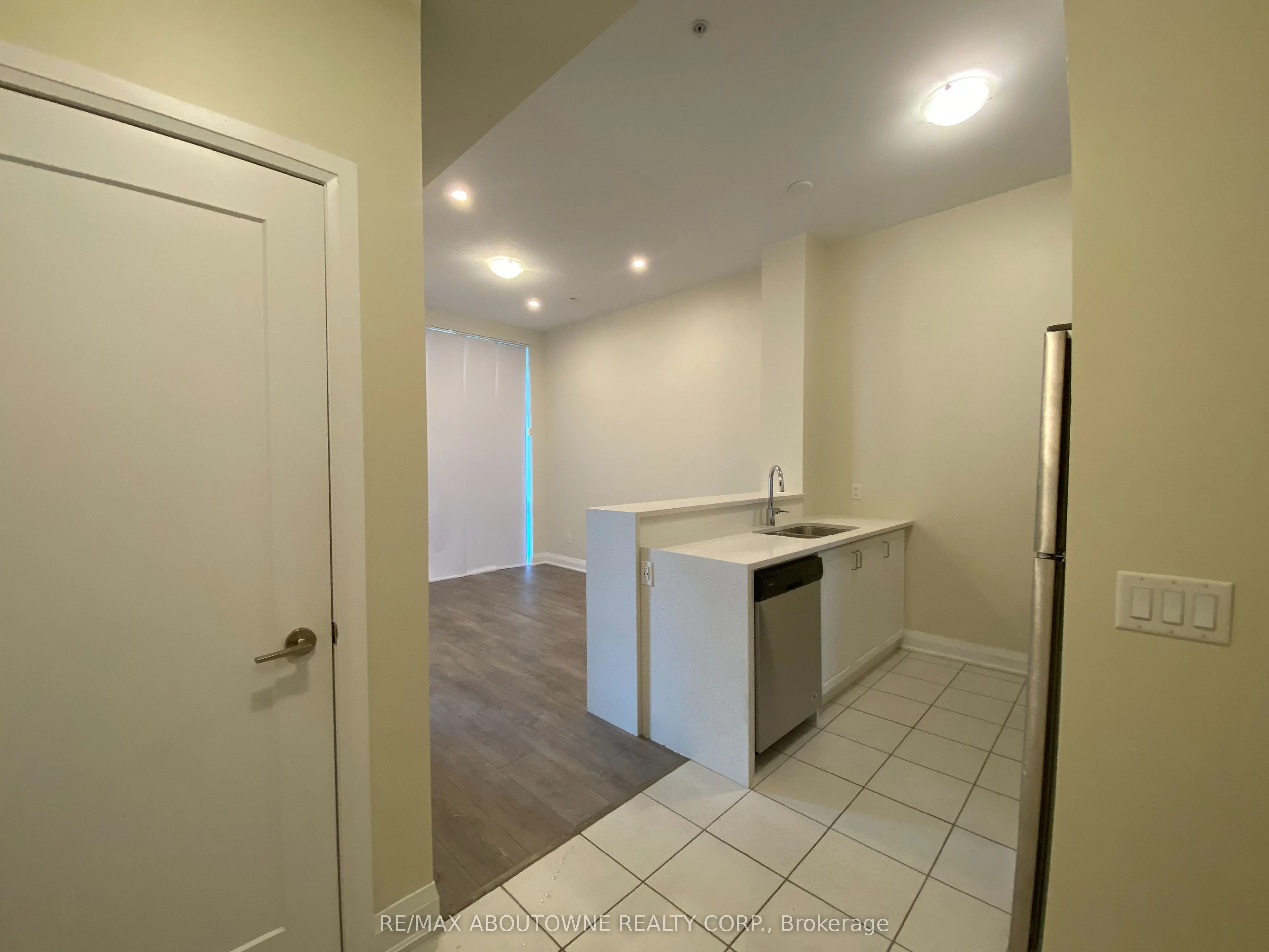 16 Concord Place, #621
