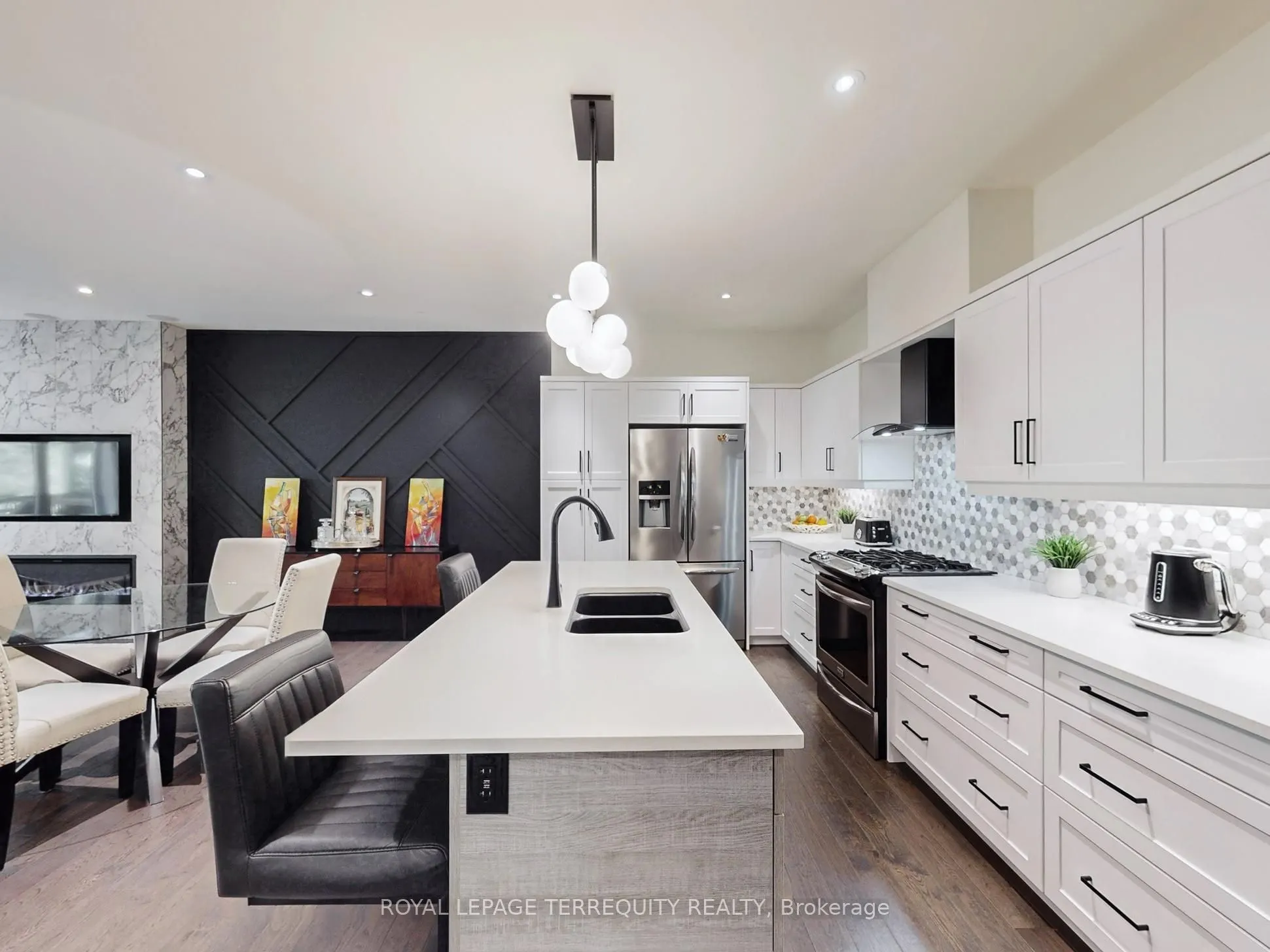 9245 Shoveller Drive, #6
