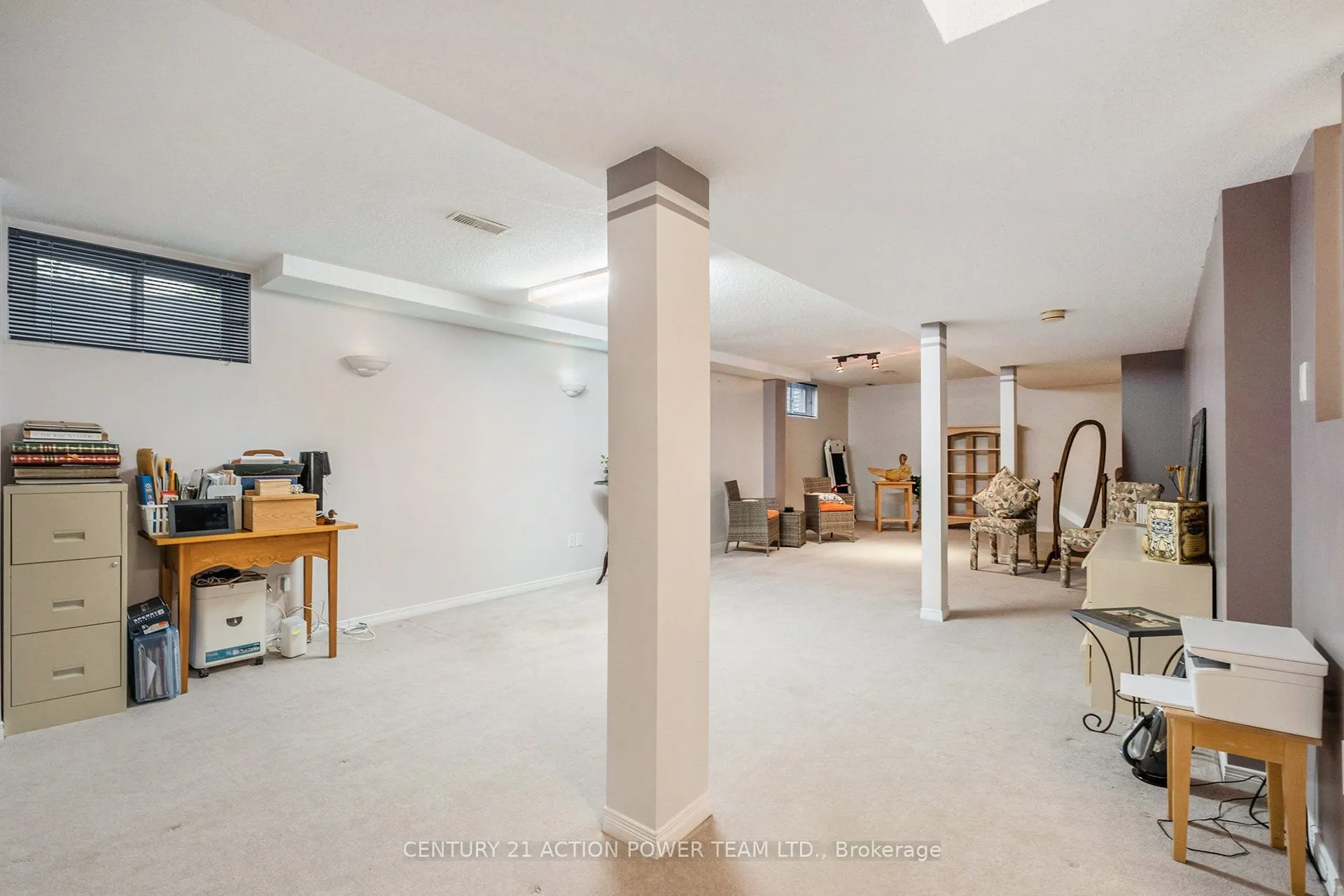 167 GRENADIER Way