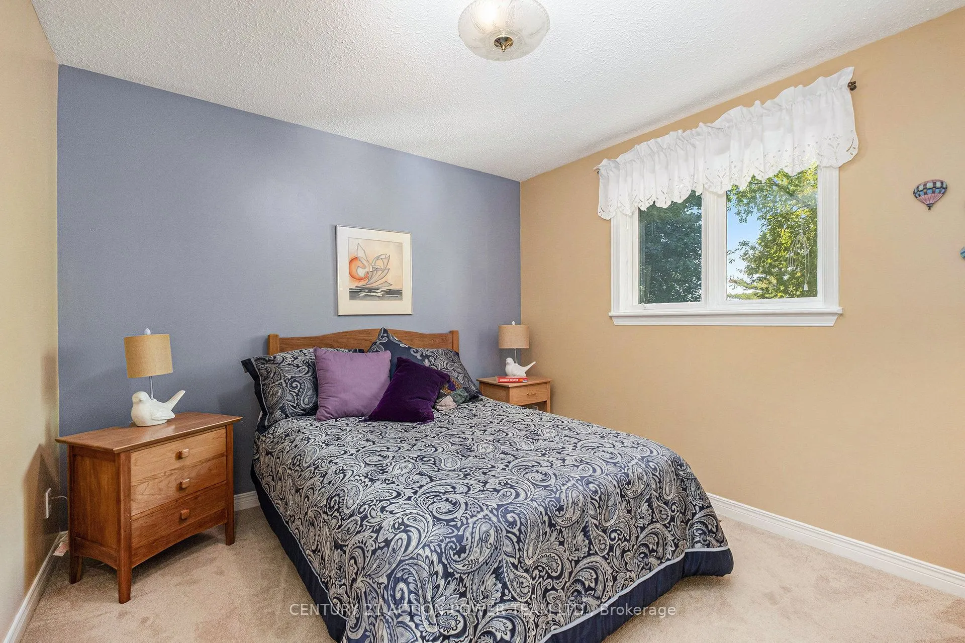 167 GRENADIER Way