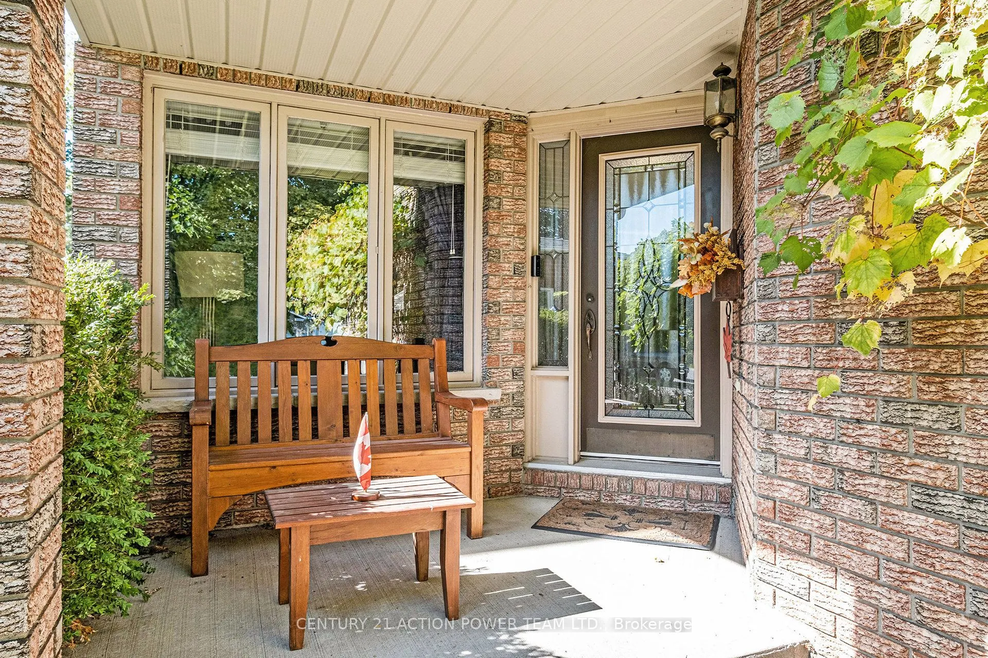 167 GRENADIER Way