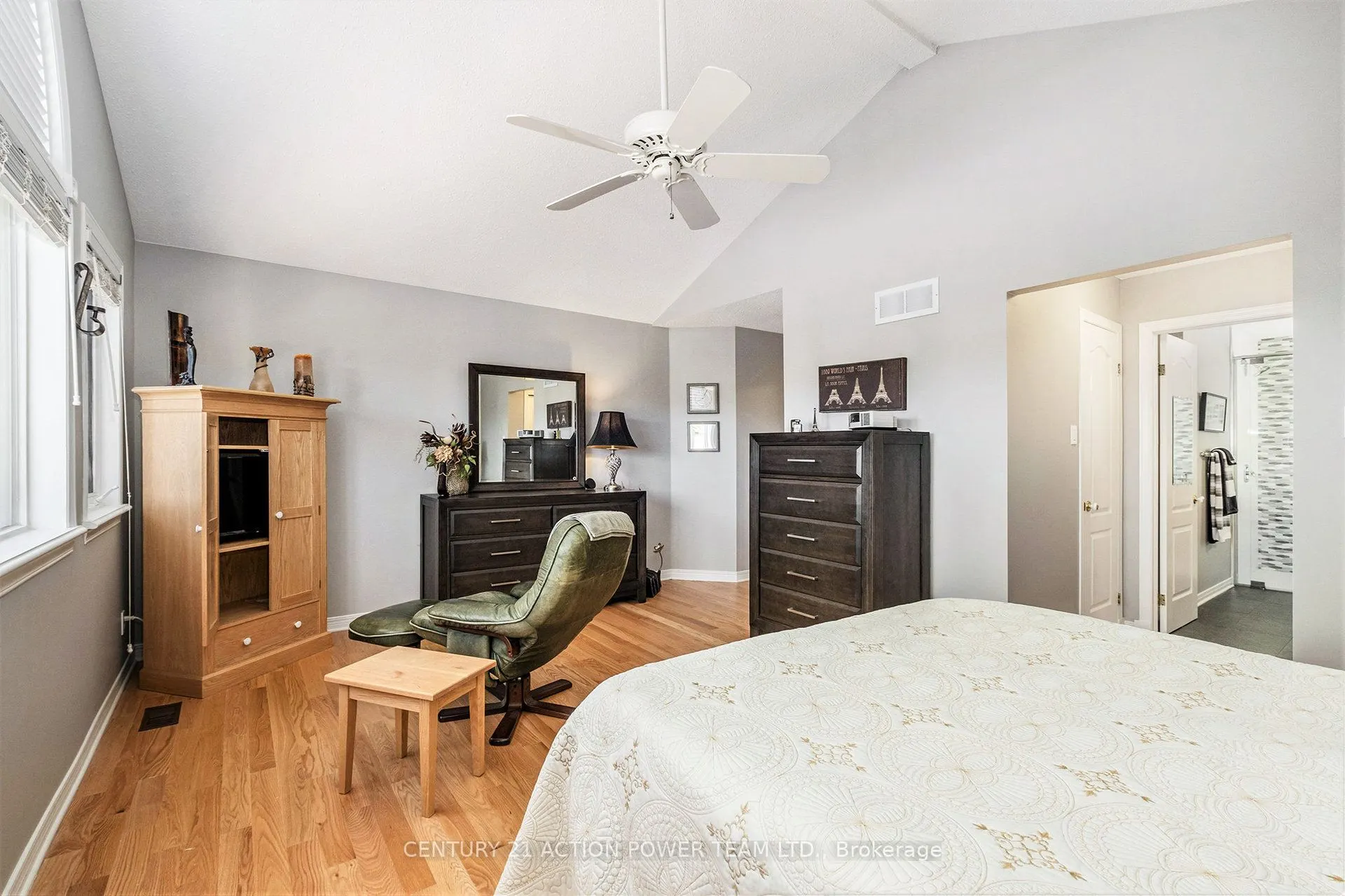 167 GRENADIER Way