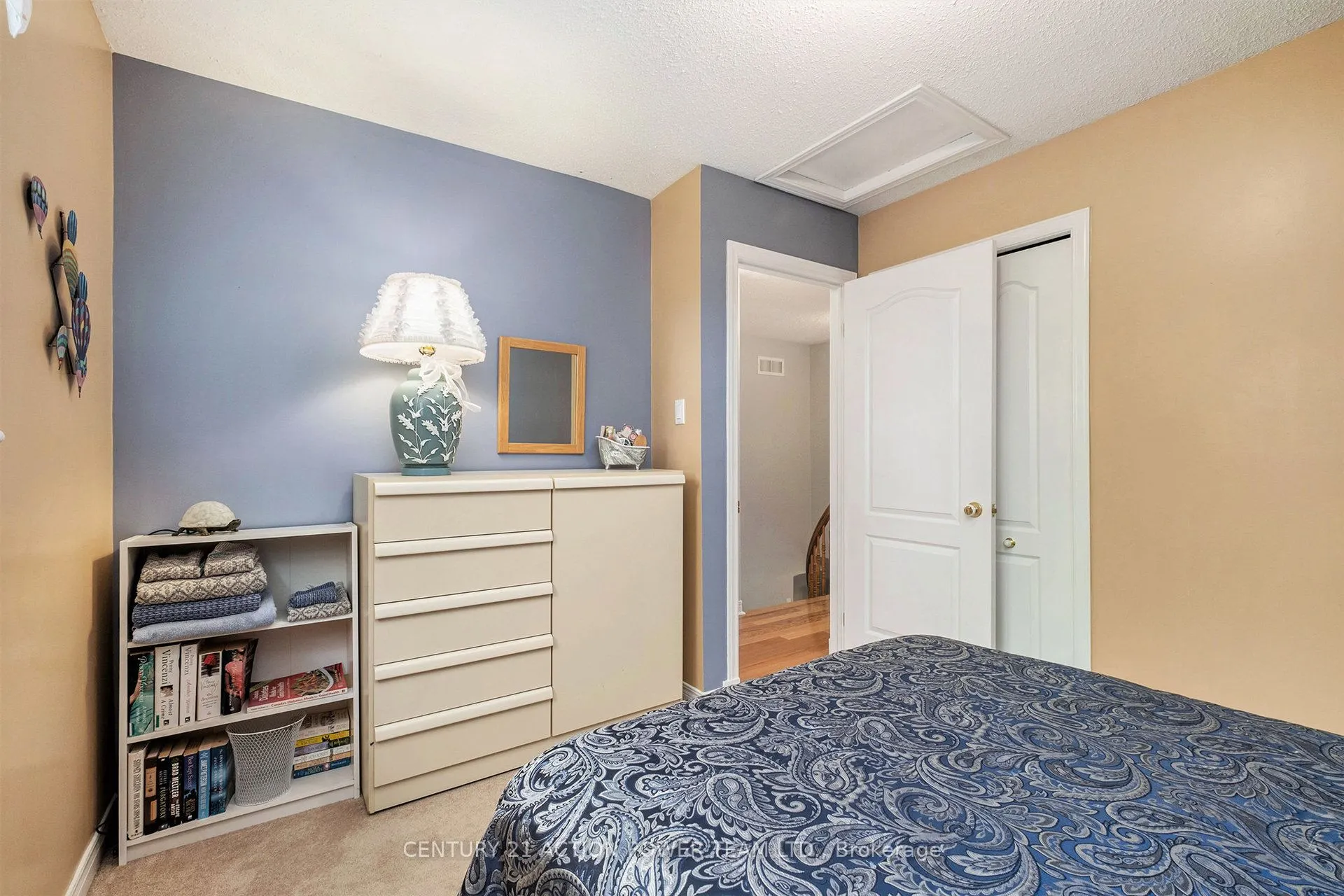167 GRENADIER Way