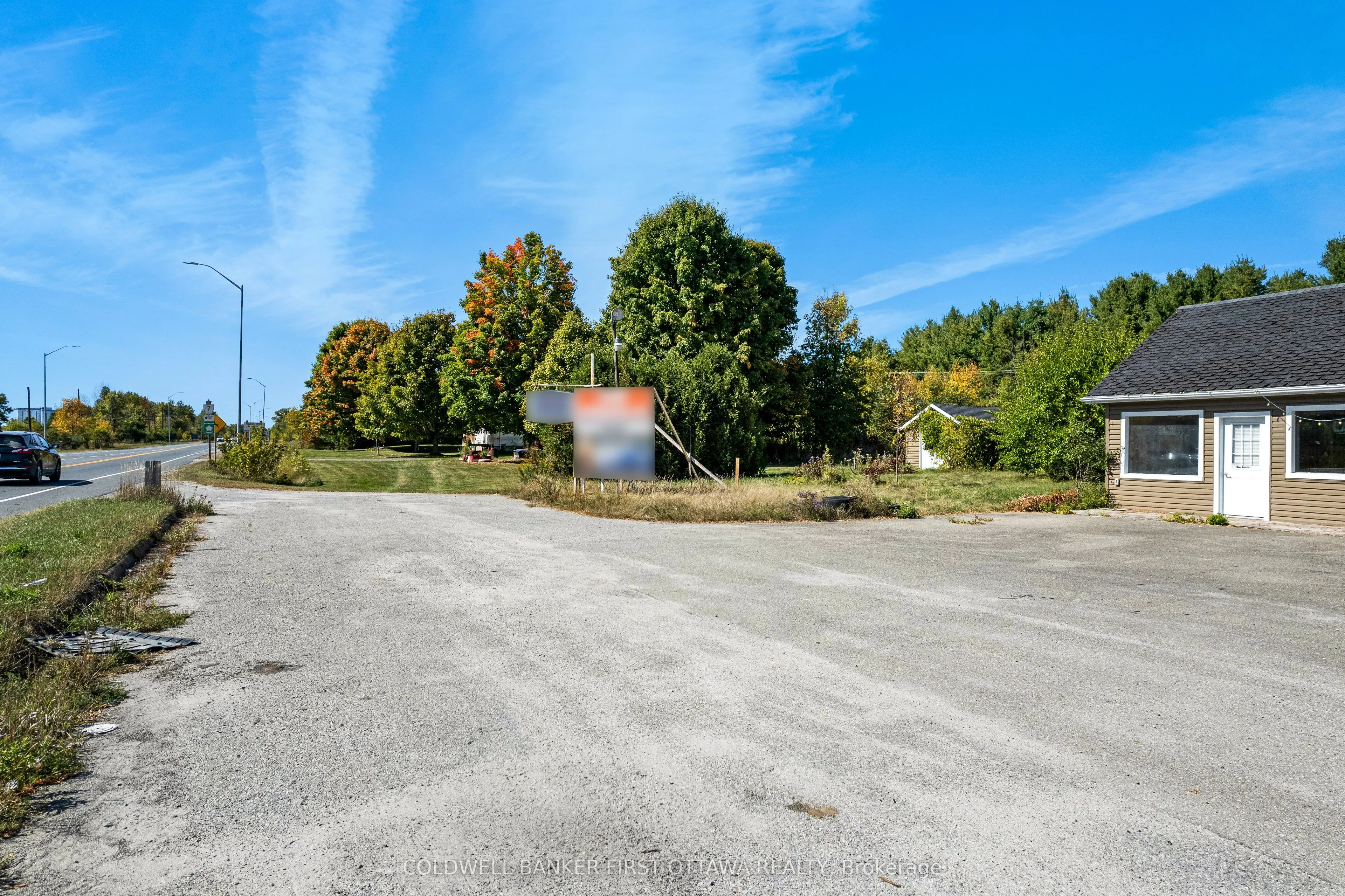 18318 Hwy 7 Highway