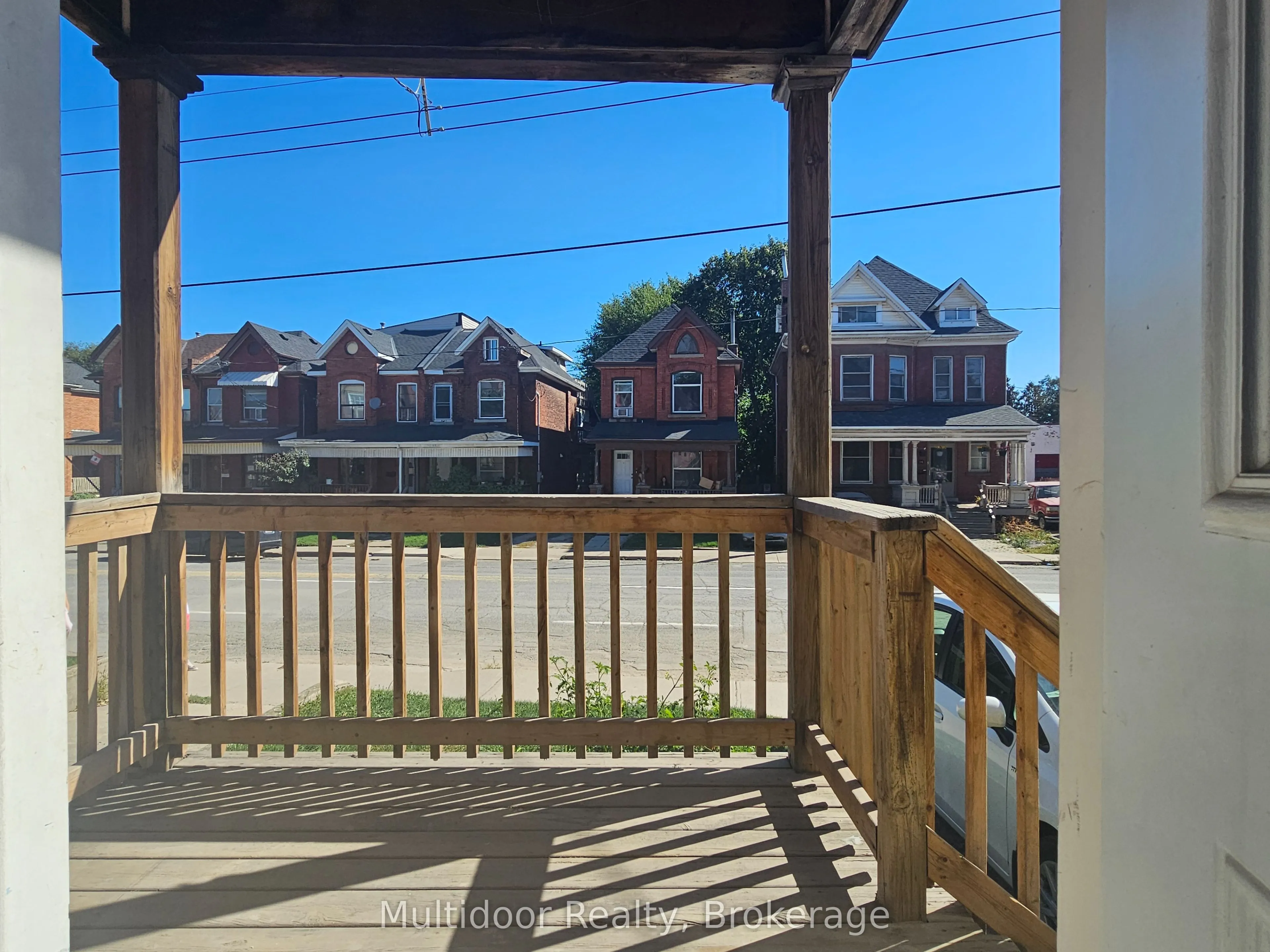 95 Sanford Avenue N, #Upper