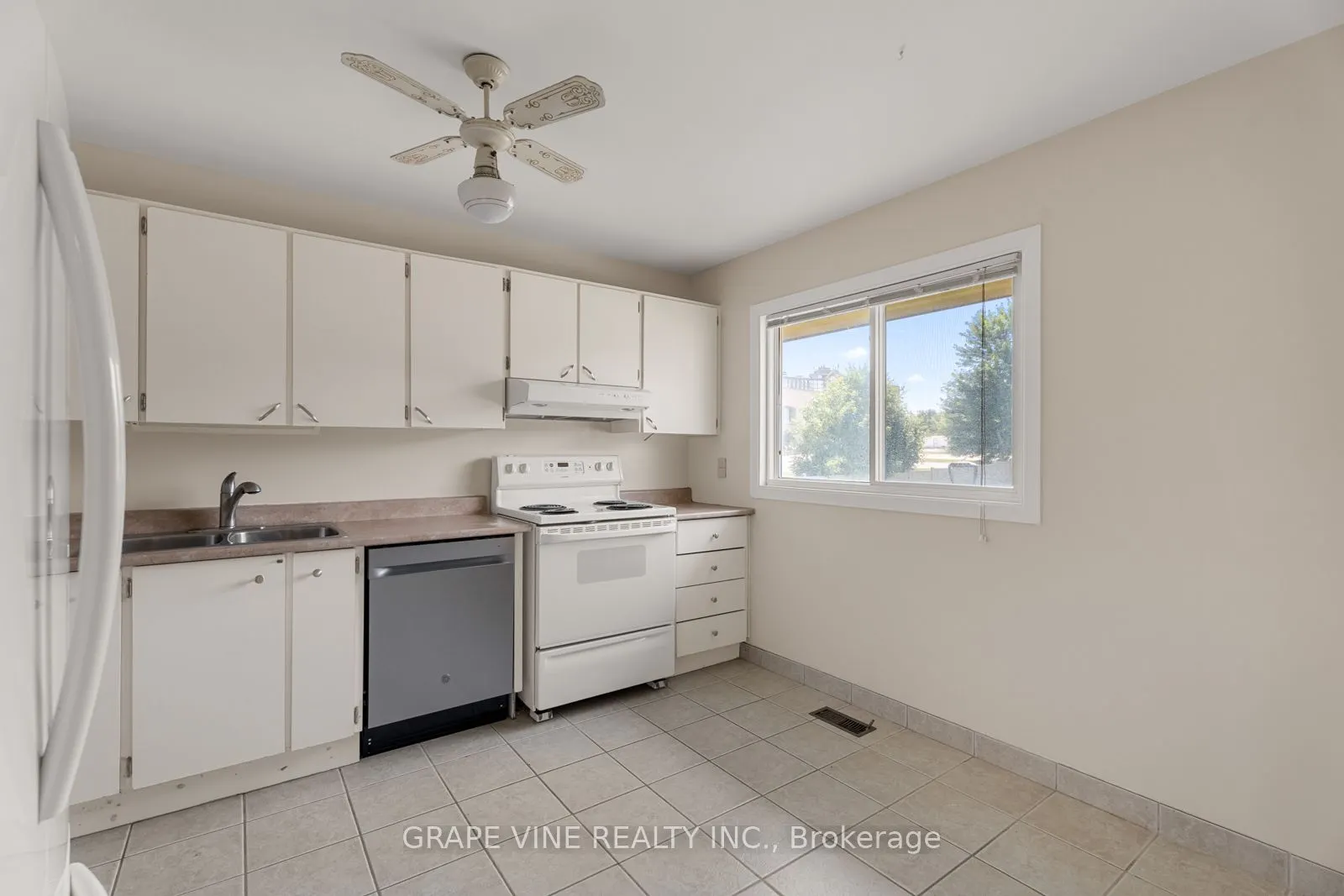 2671 Pimlico Crescent, #31