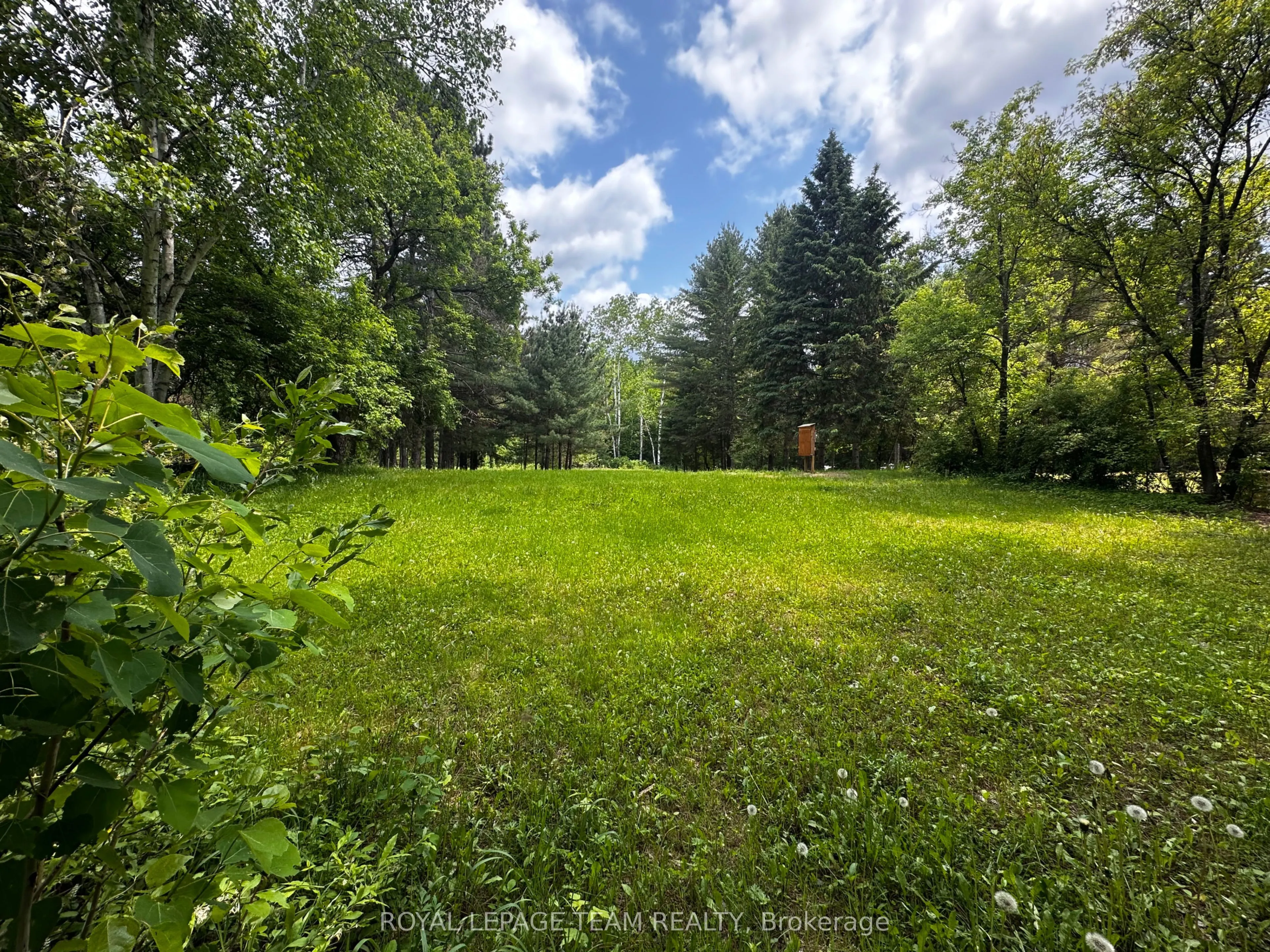 2909 ROUND LAKE Road