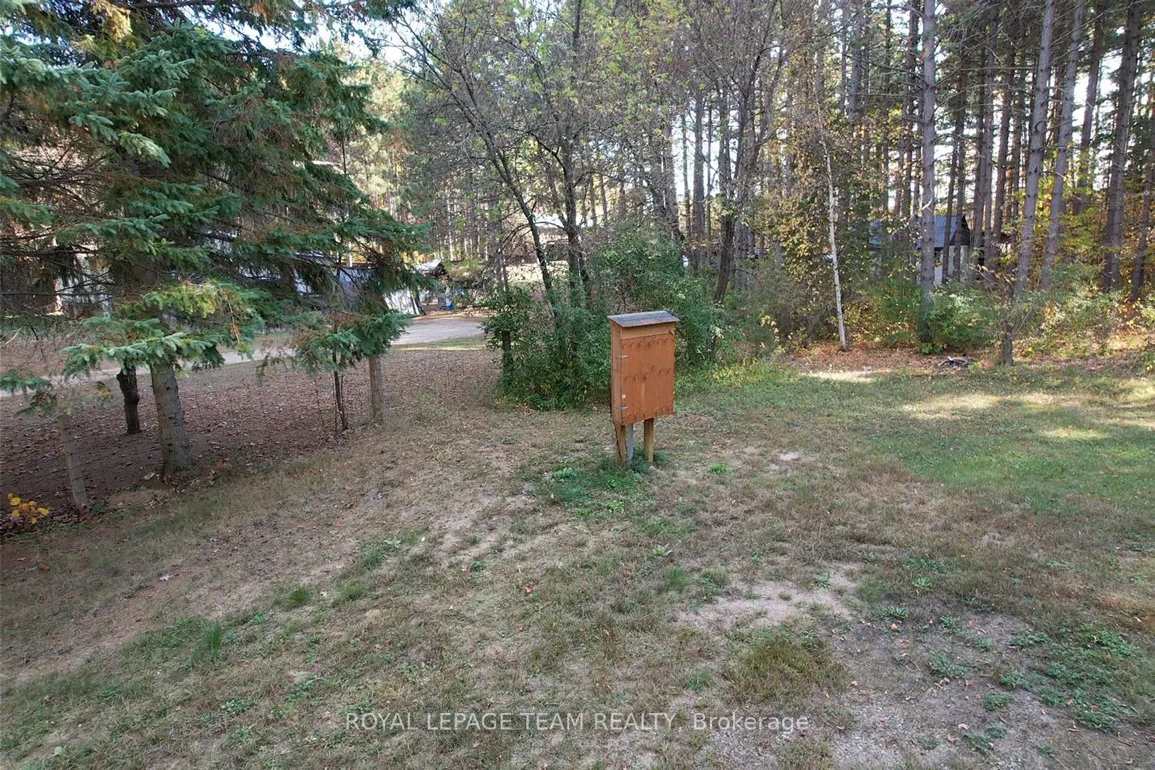 2909 ROUND LAKE Road