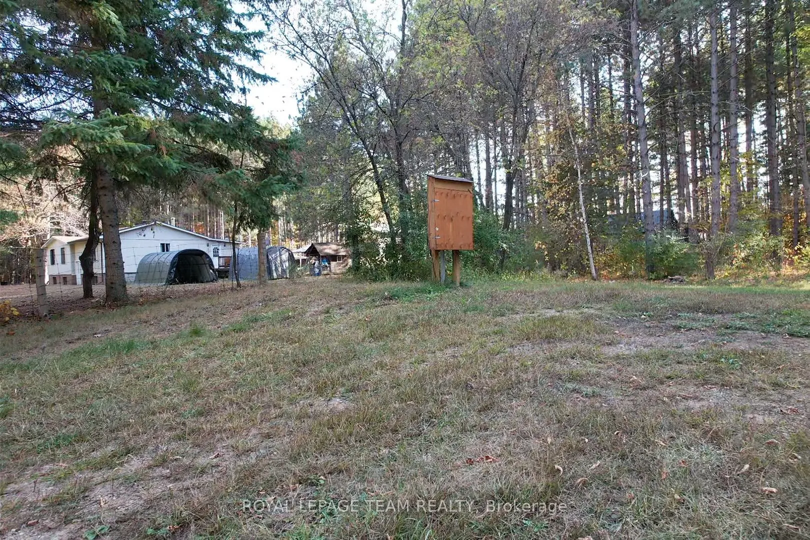 2909 ROUND LAKE Road
