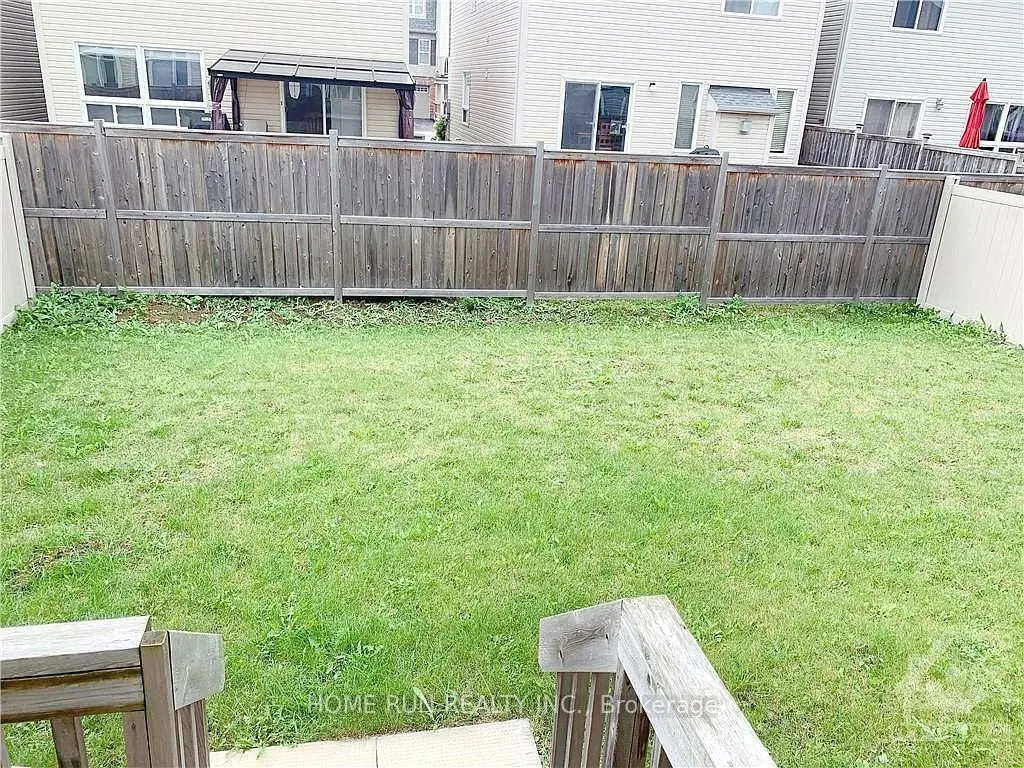 319 Brambling Way