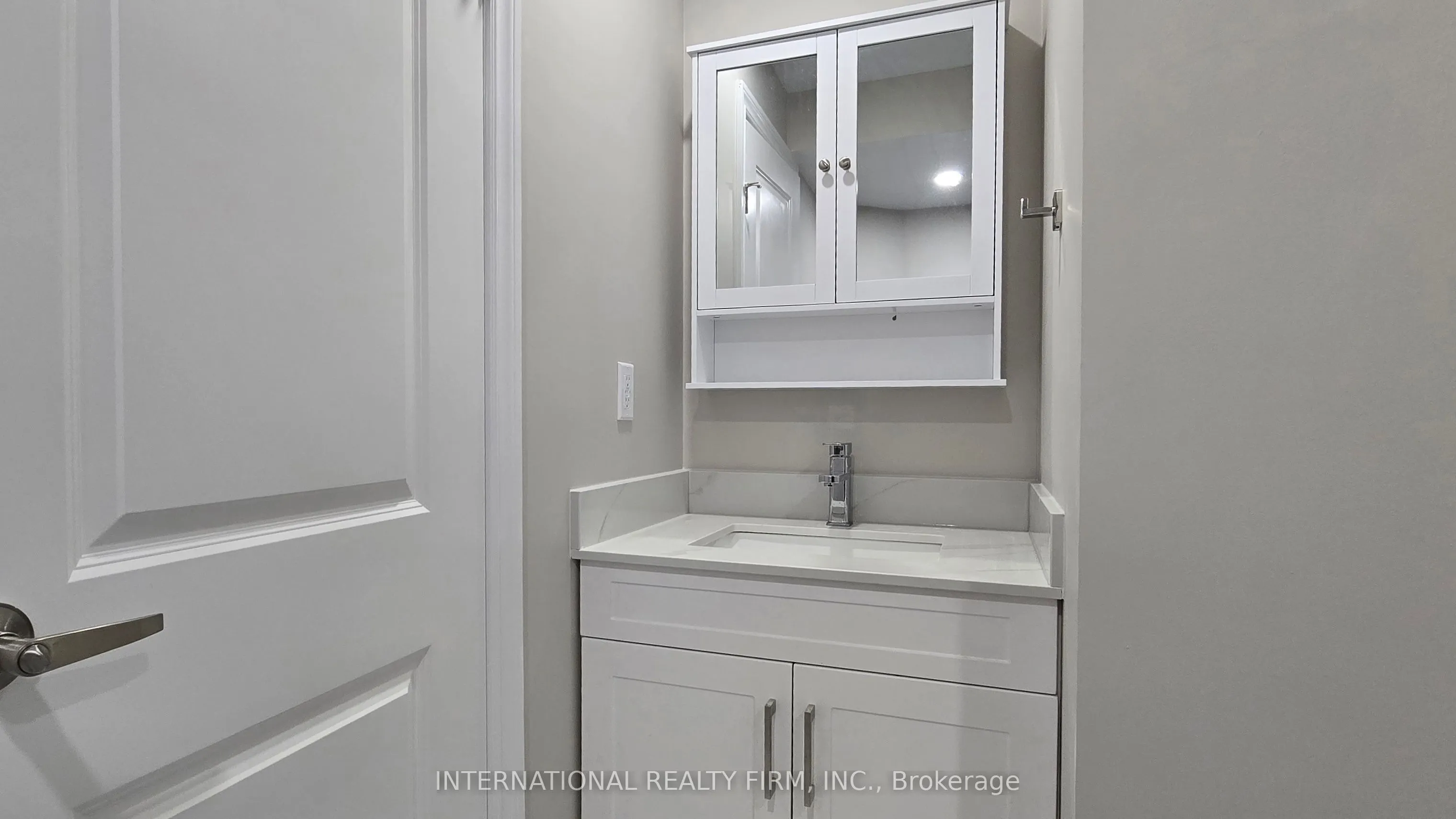 21-B Hancock Crescent, #Basement
