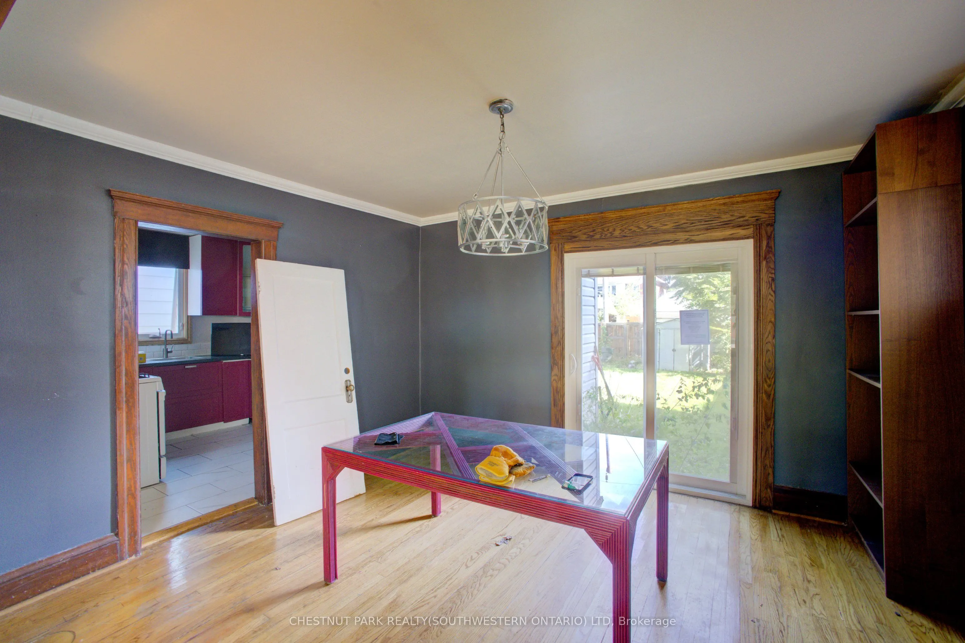 876 Hall Avenue