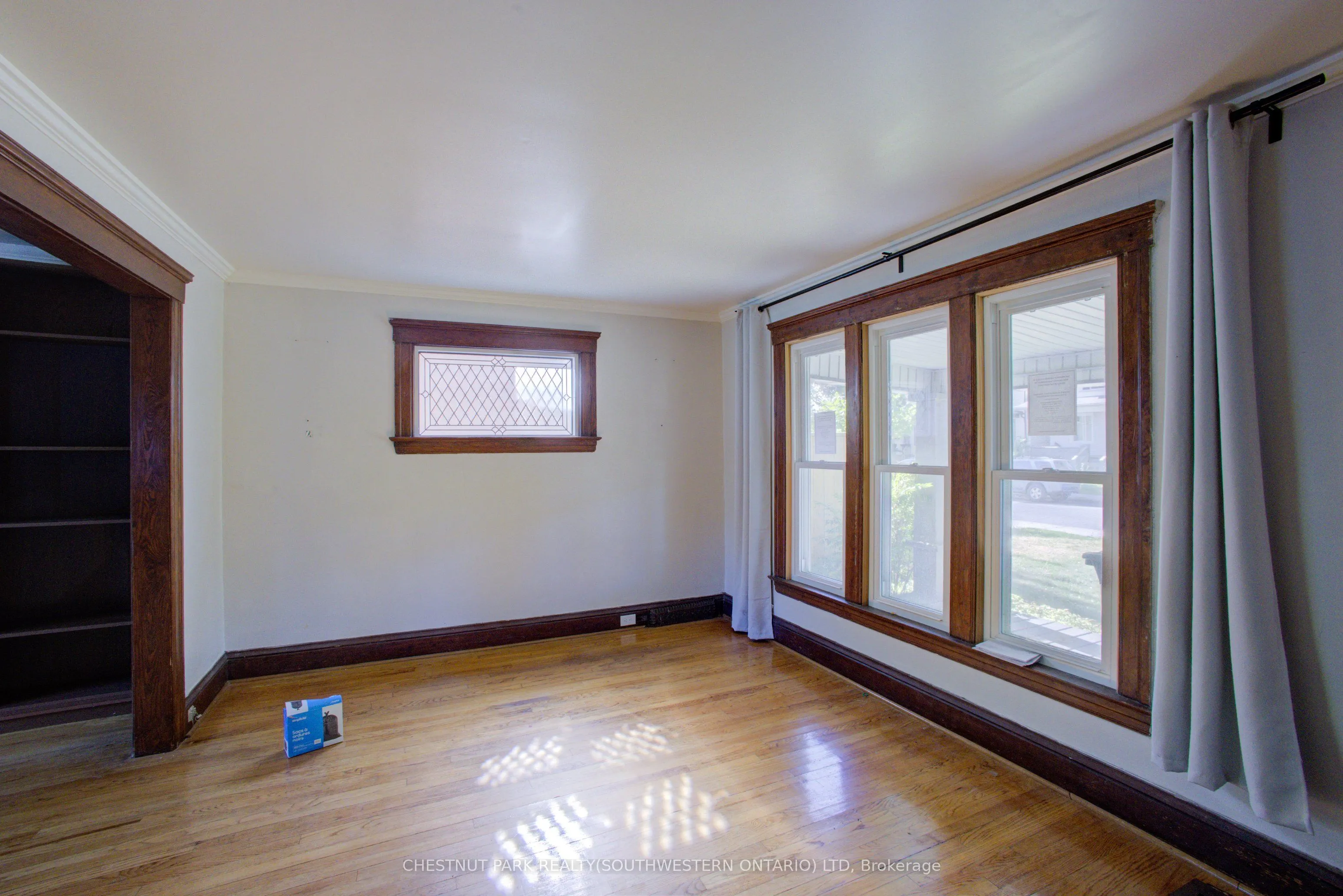 876 Hall Avenue