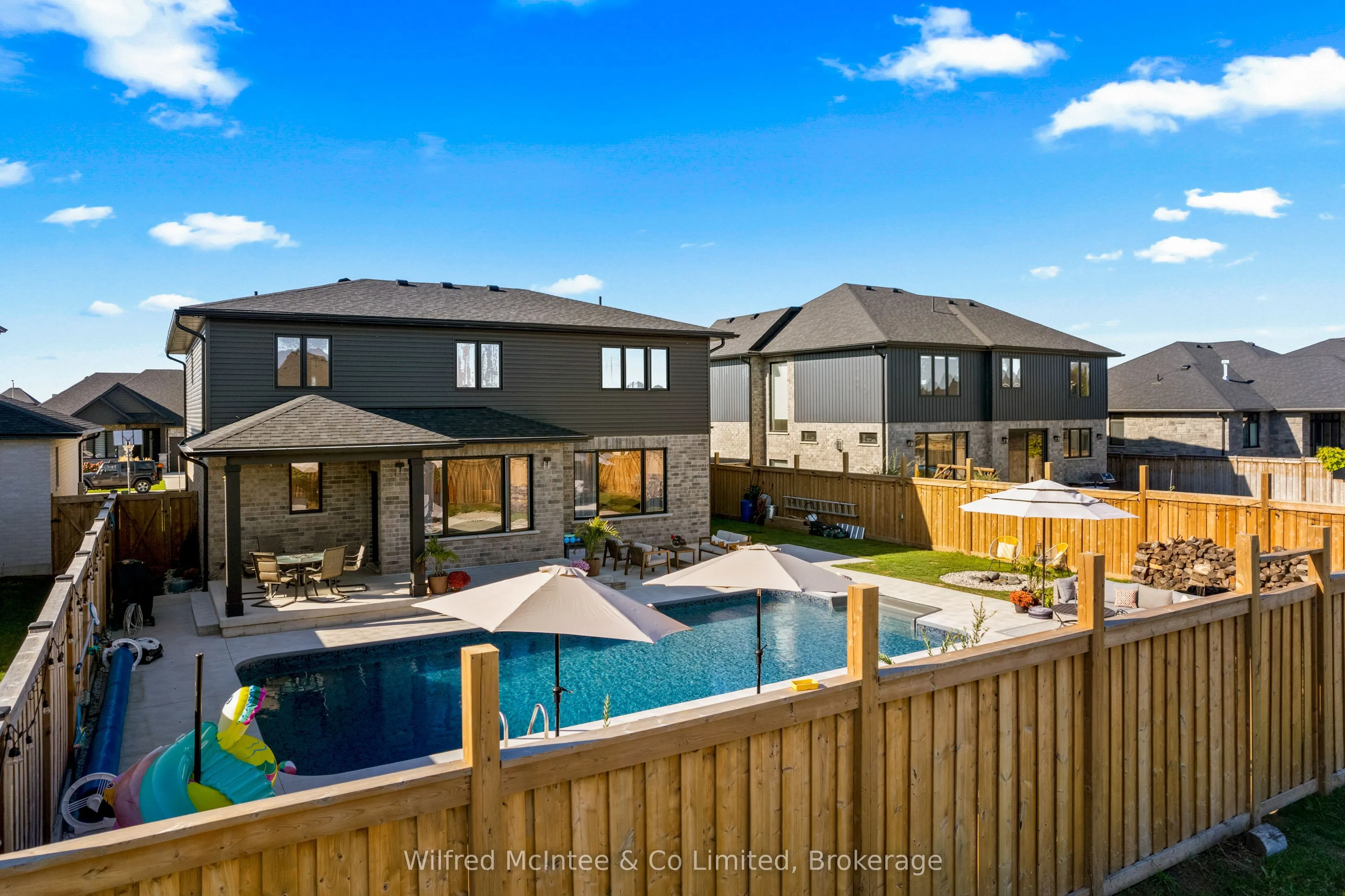 335 Devonshire Road