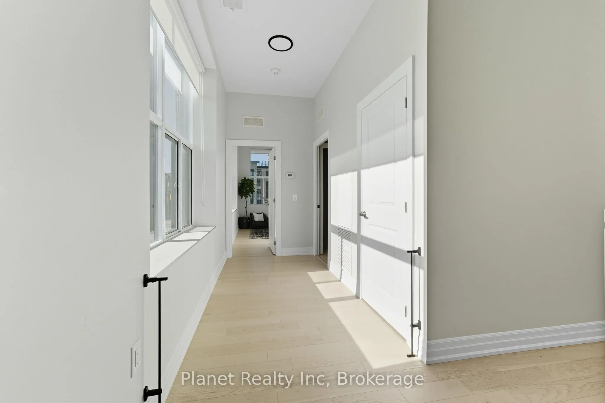 1878 Gordon Street, #103