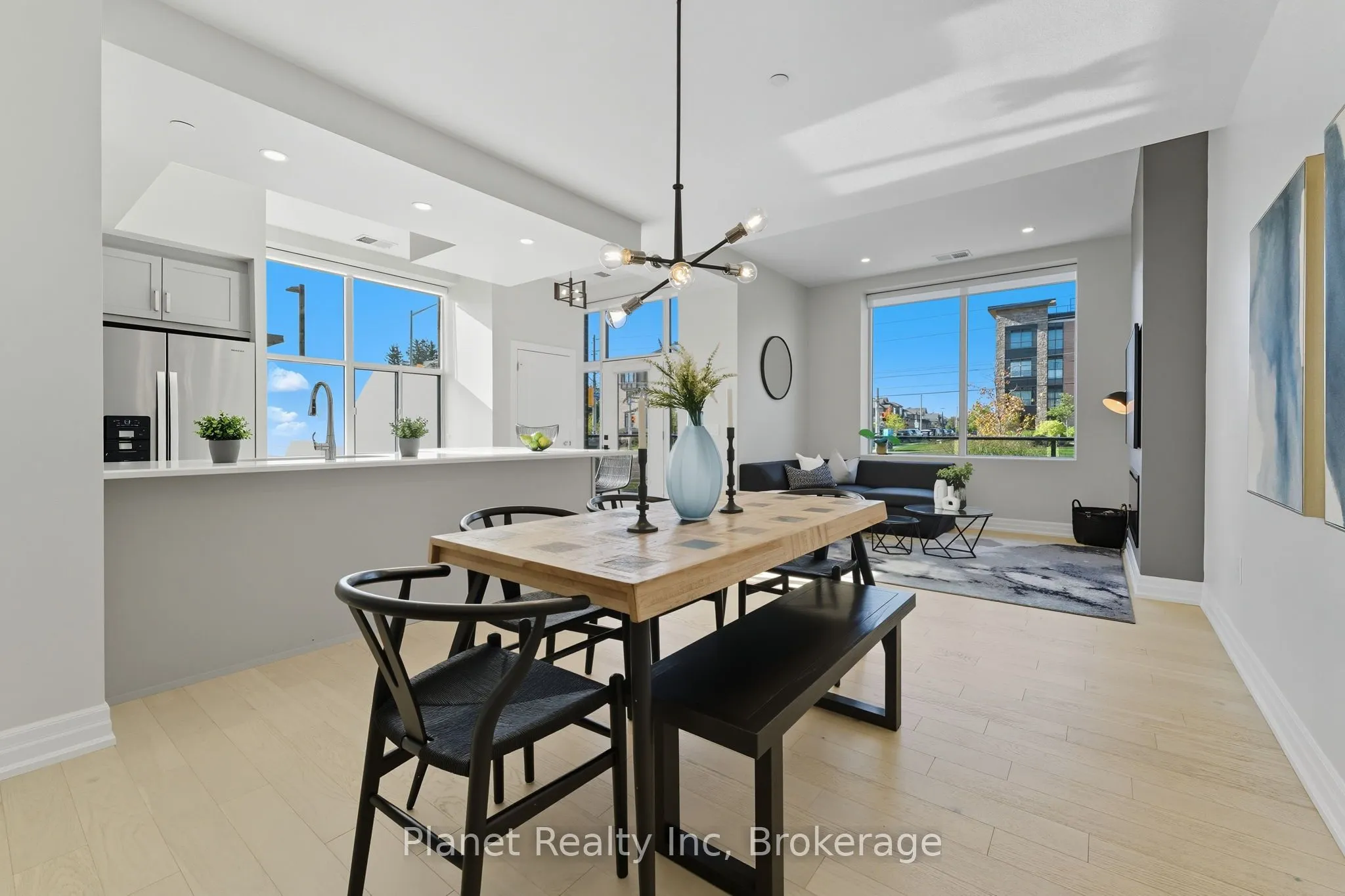1878 Gordon Street, #103