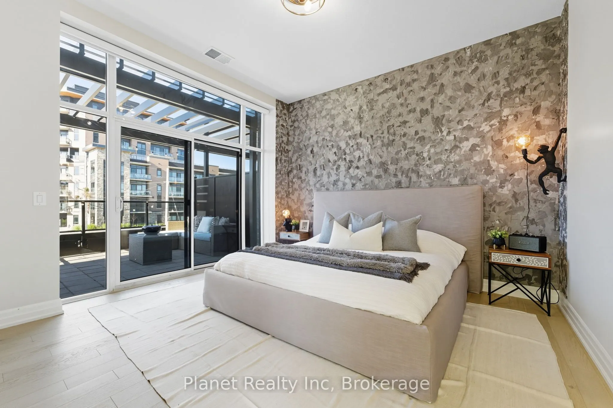 1878 Gordon Street, #103