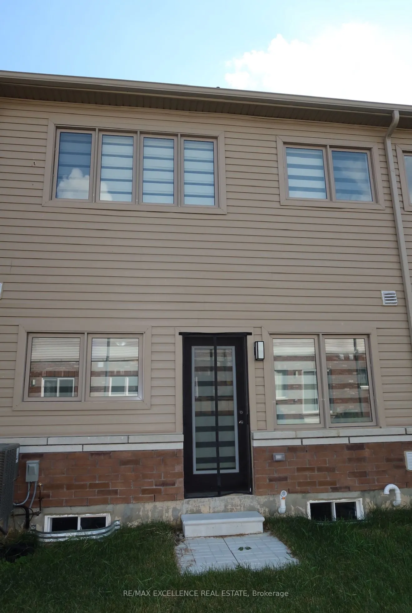 122 WATERS Way
