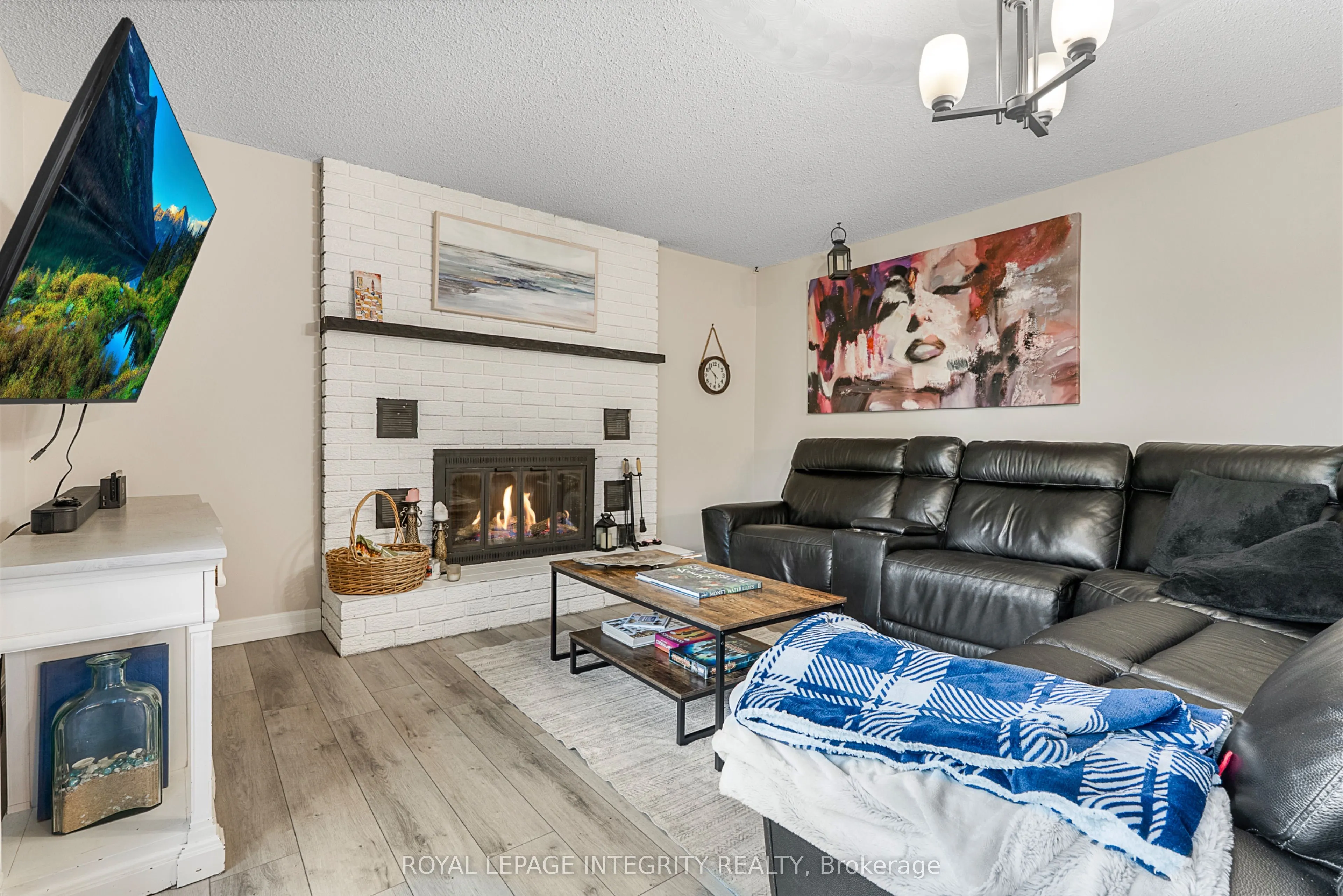 1109 Cindy Hill Crescent