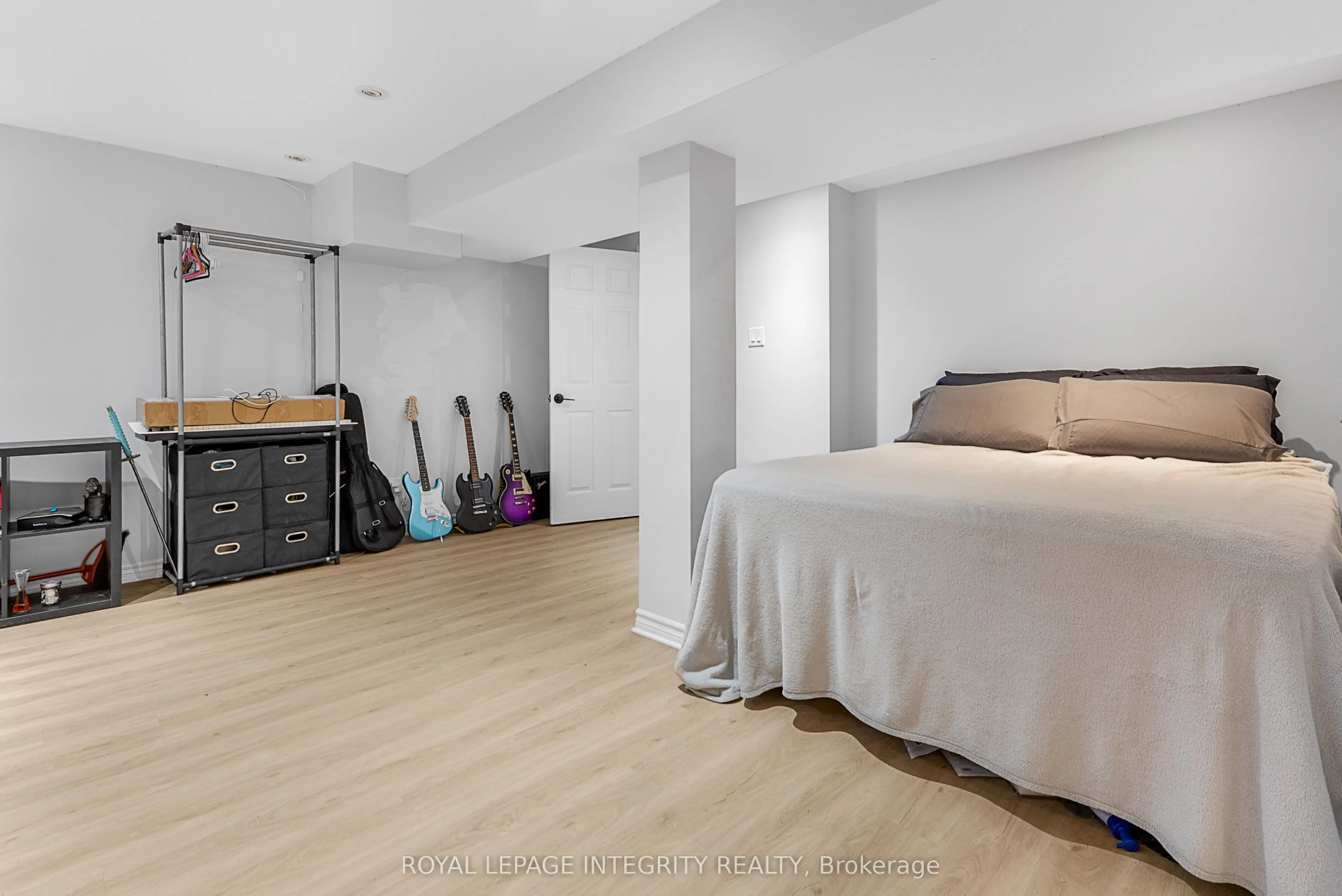 1109 Cindy Hill Crescent