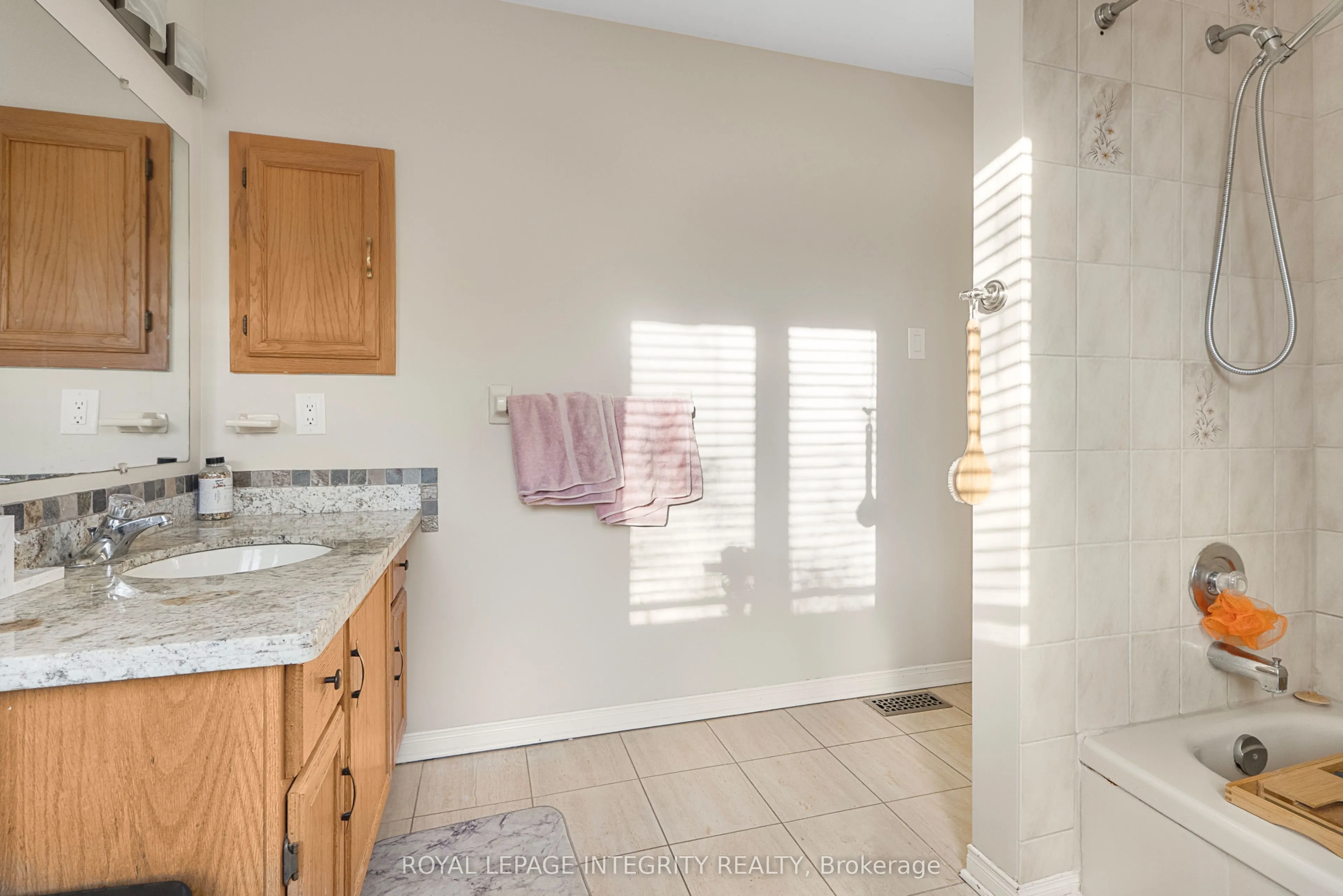 1109 Cindy Hill Crescent