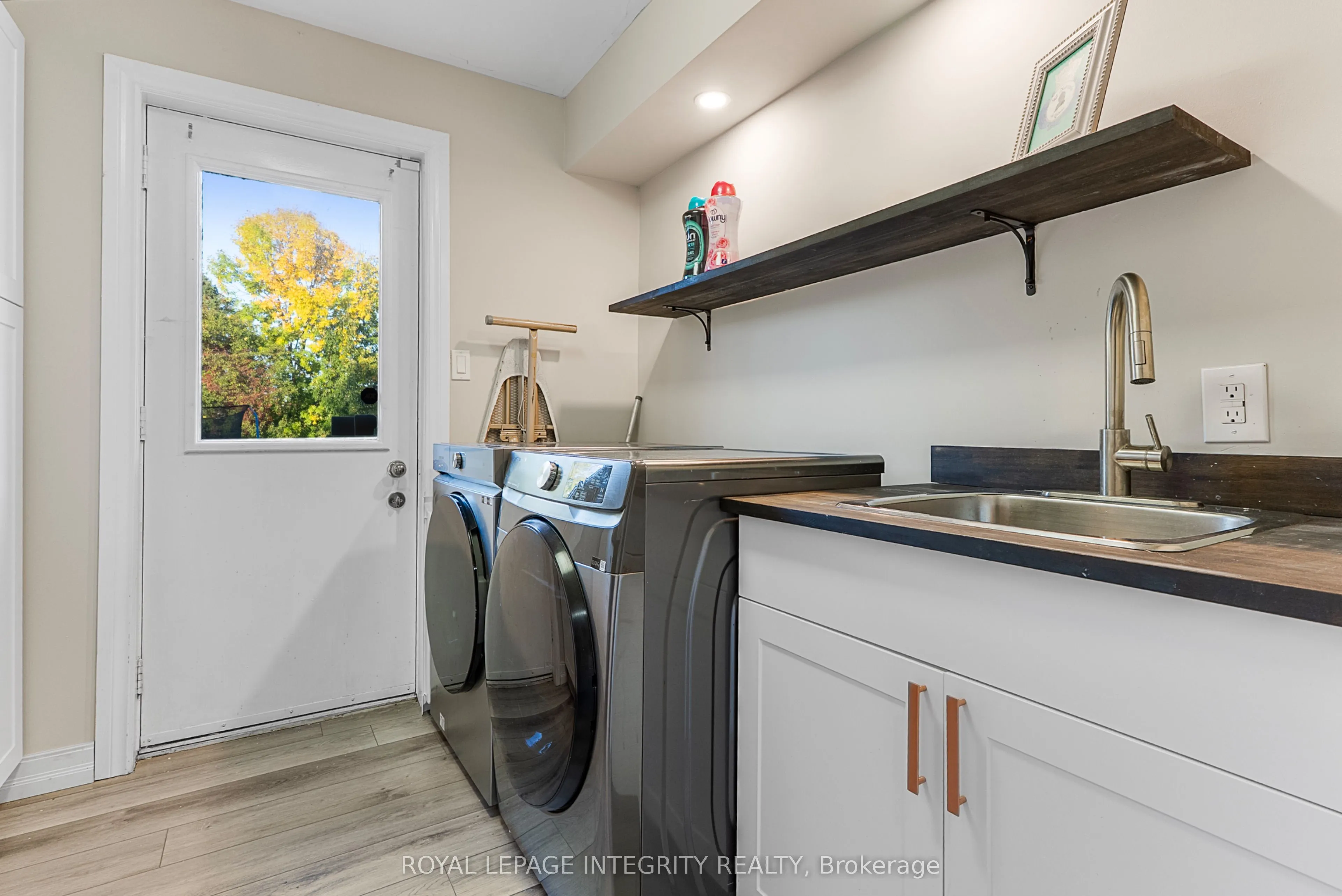 1109 Cindy Hill Crescent