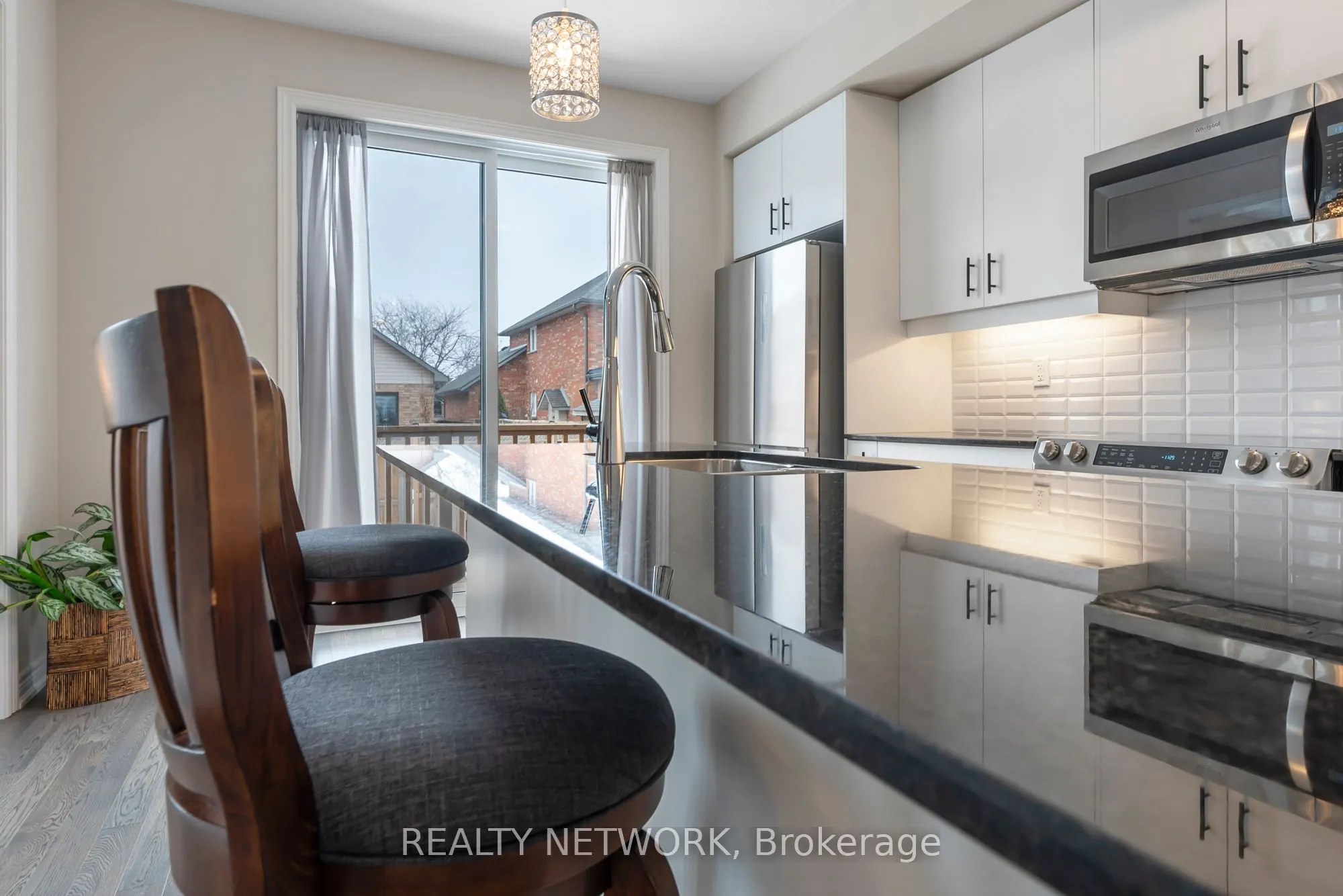 107 Starfire Crescent