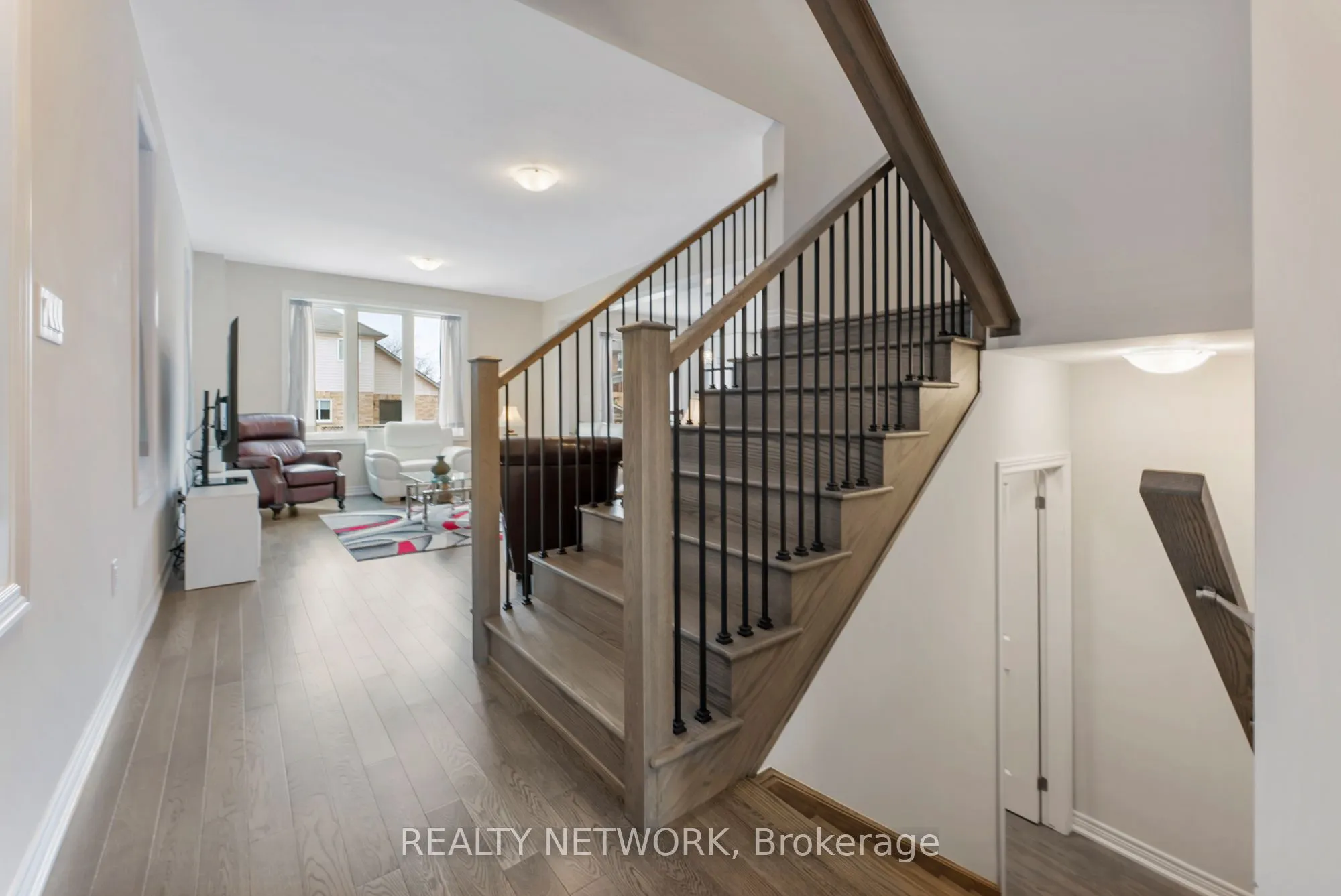107 Starfire Crescent