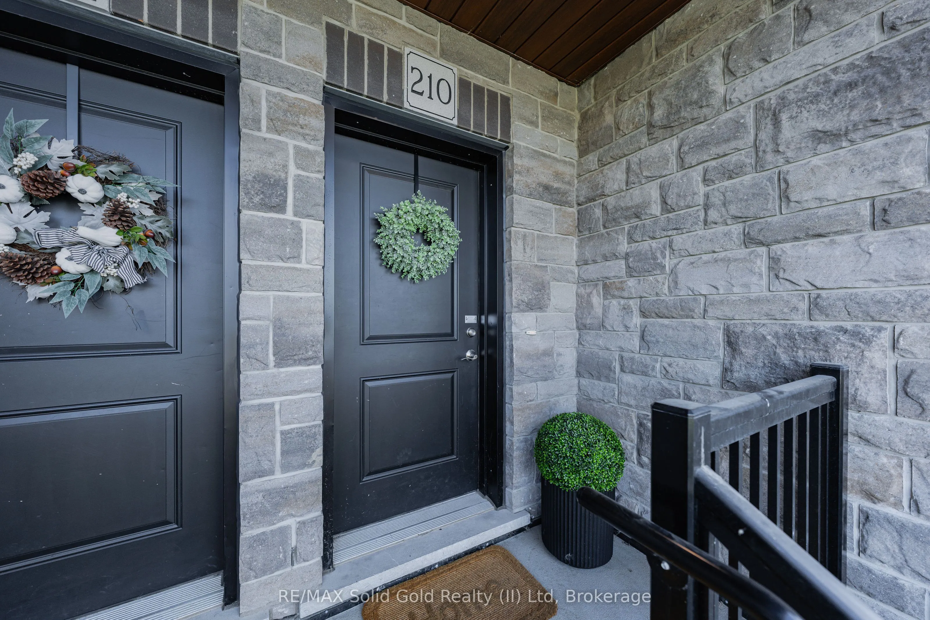 408 Guelph Avenue, #20