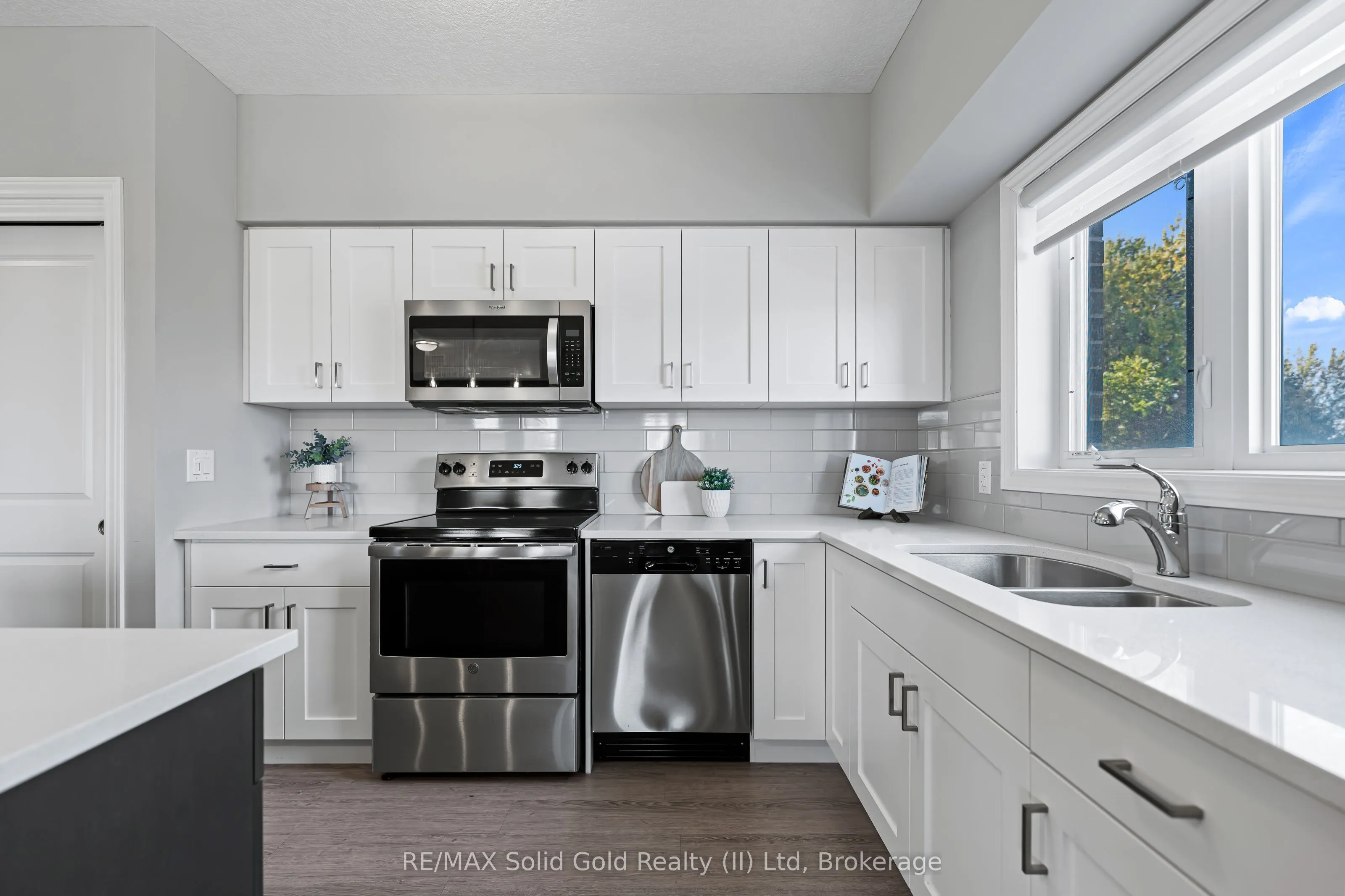 408 Guelph Avenue, #20