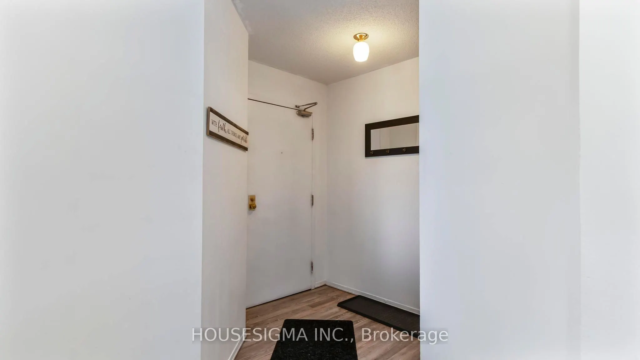 860 Commissioners Road E, #903