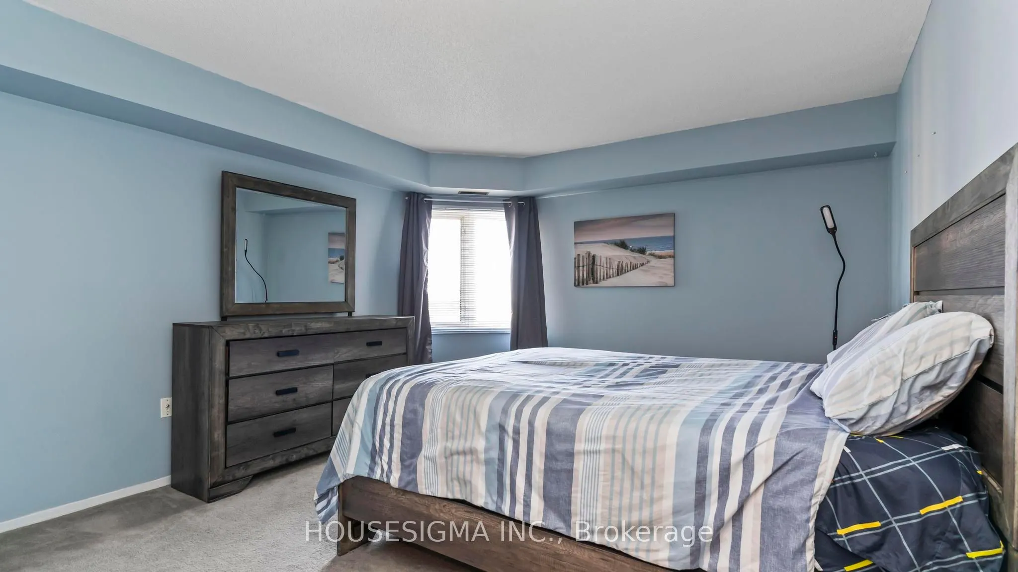 860 Commissioners Road E, #903