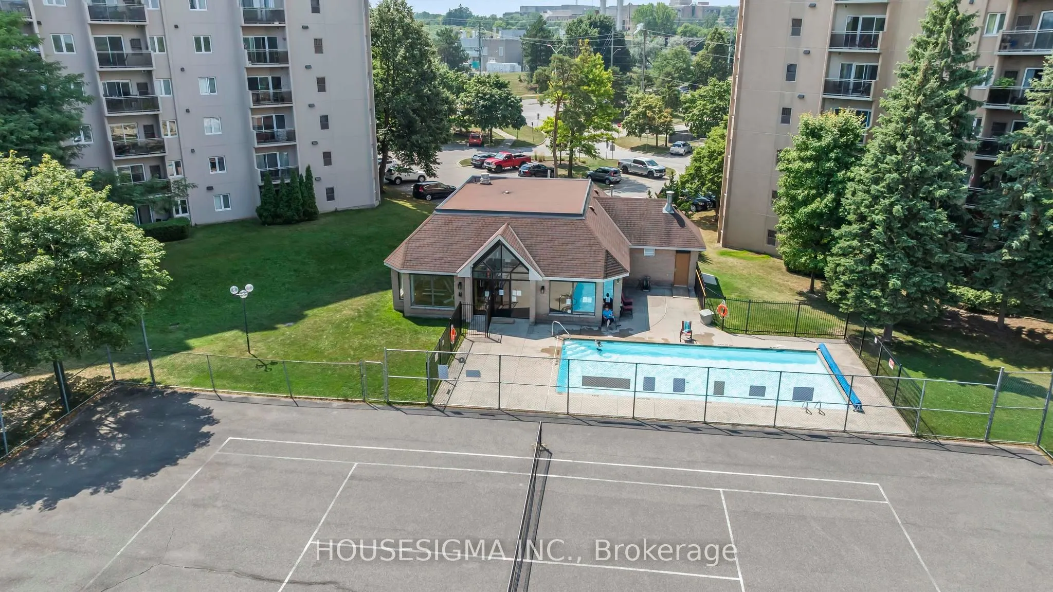 860 Commissioners Road E, #903