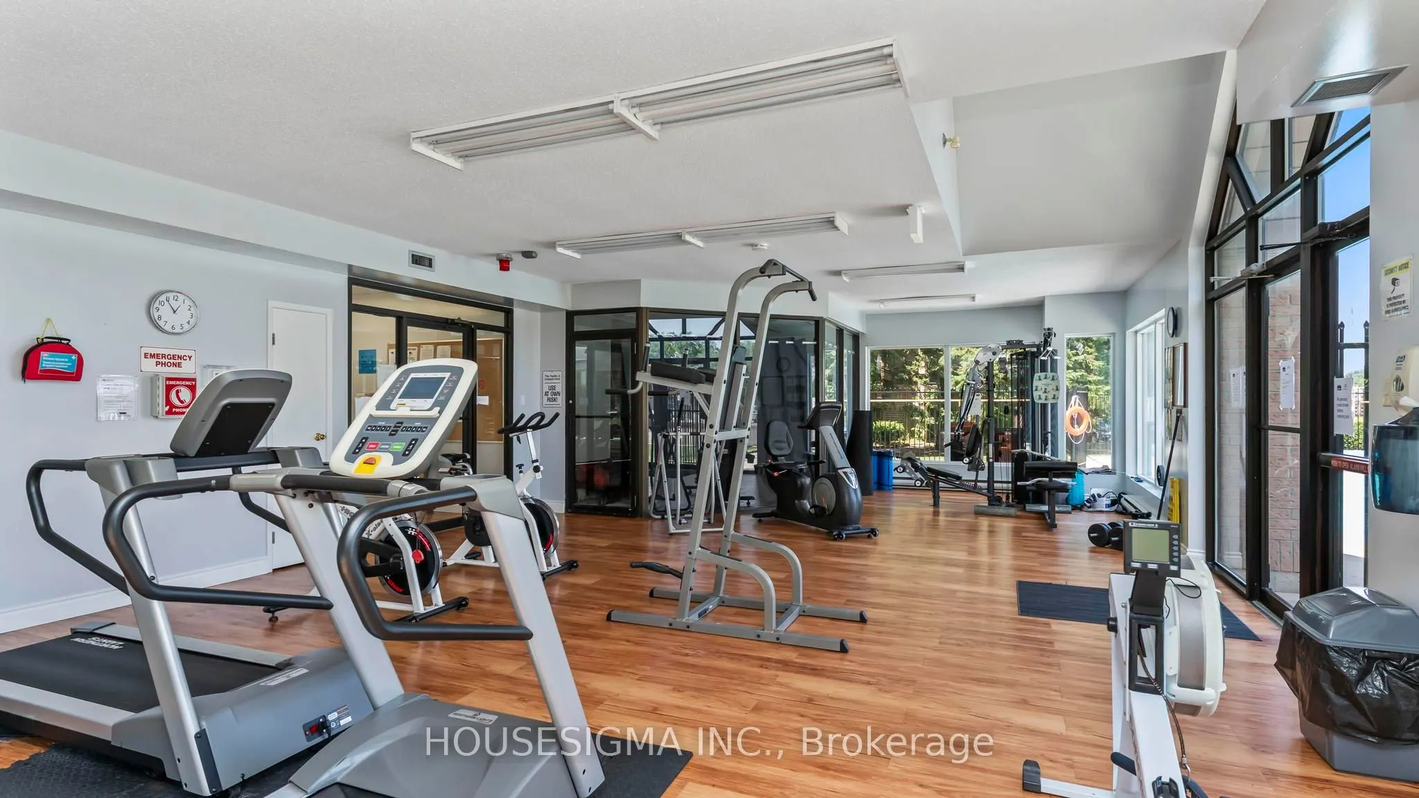860 Commissioners Road E, #903