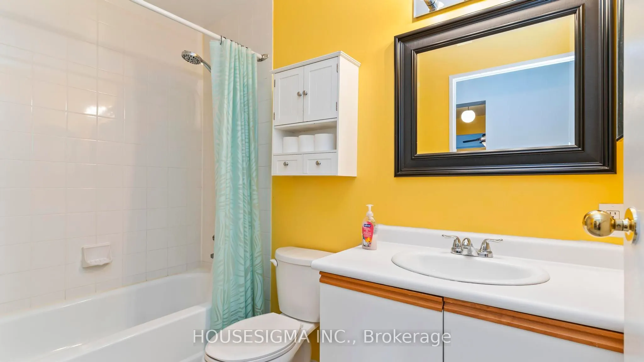 860 Commissioners Road E, #903
