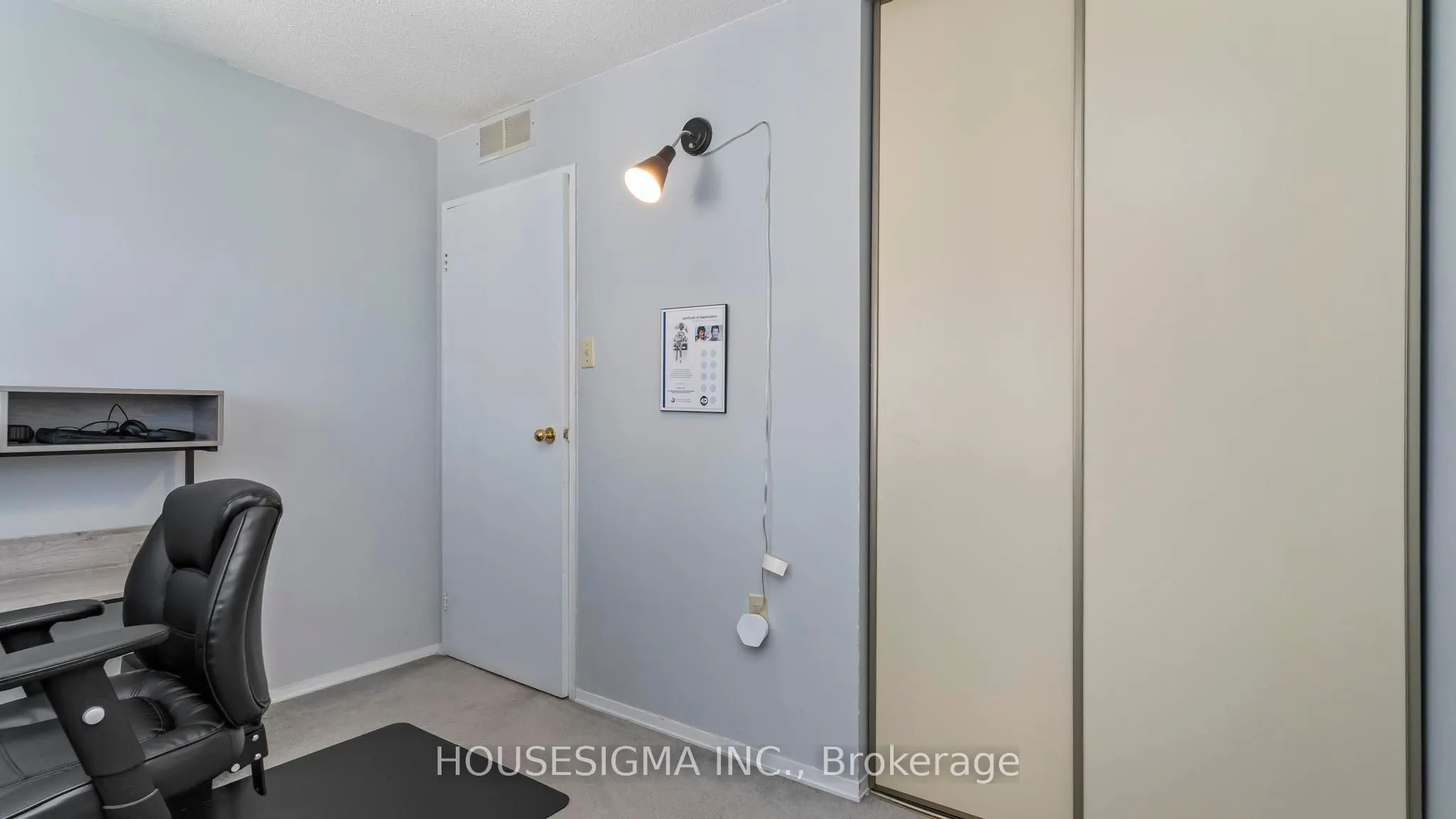 860 Commissioners Road E, #903