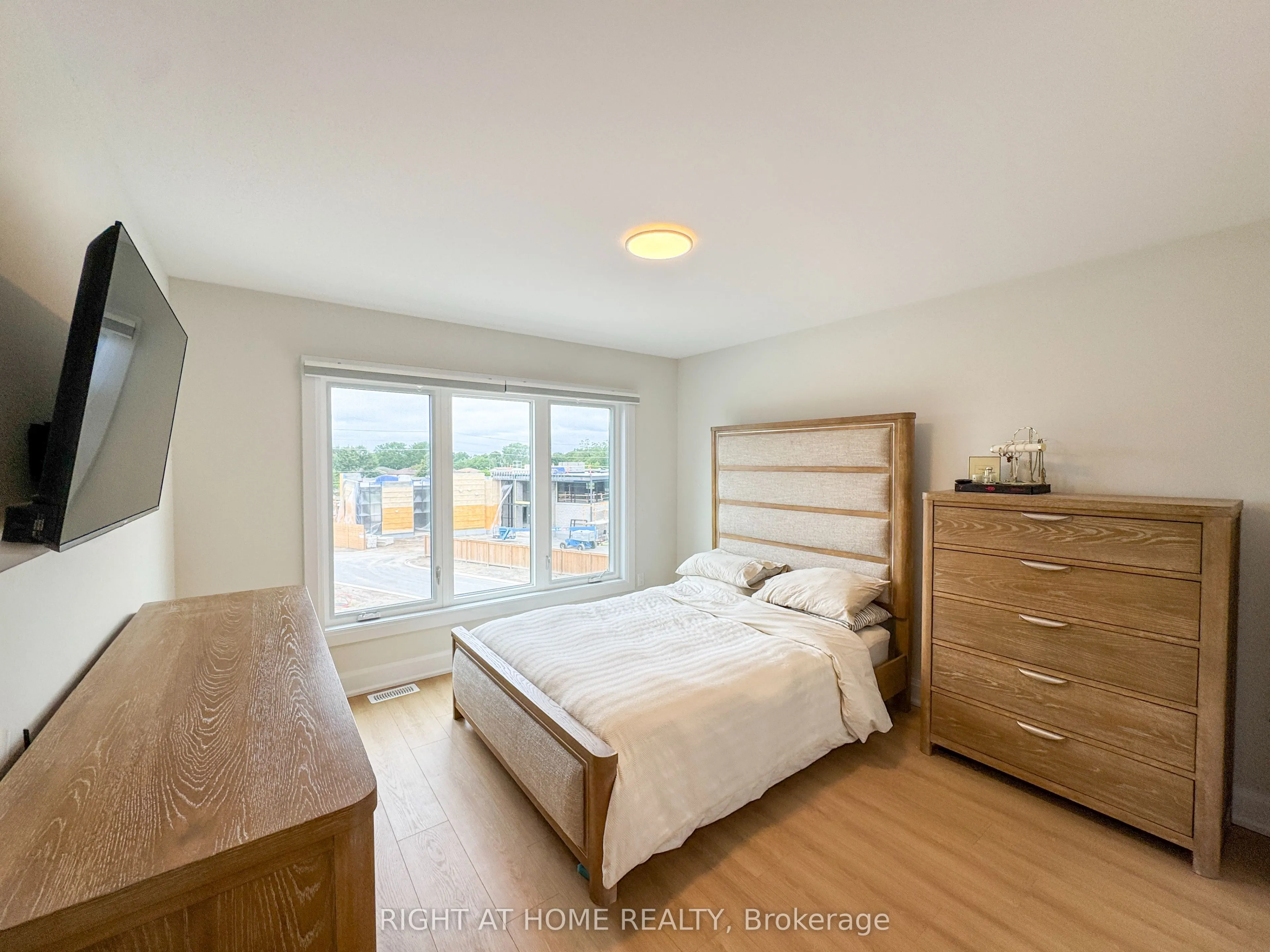 292 VINE Street, #19