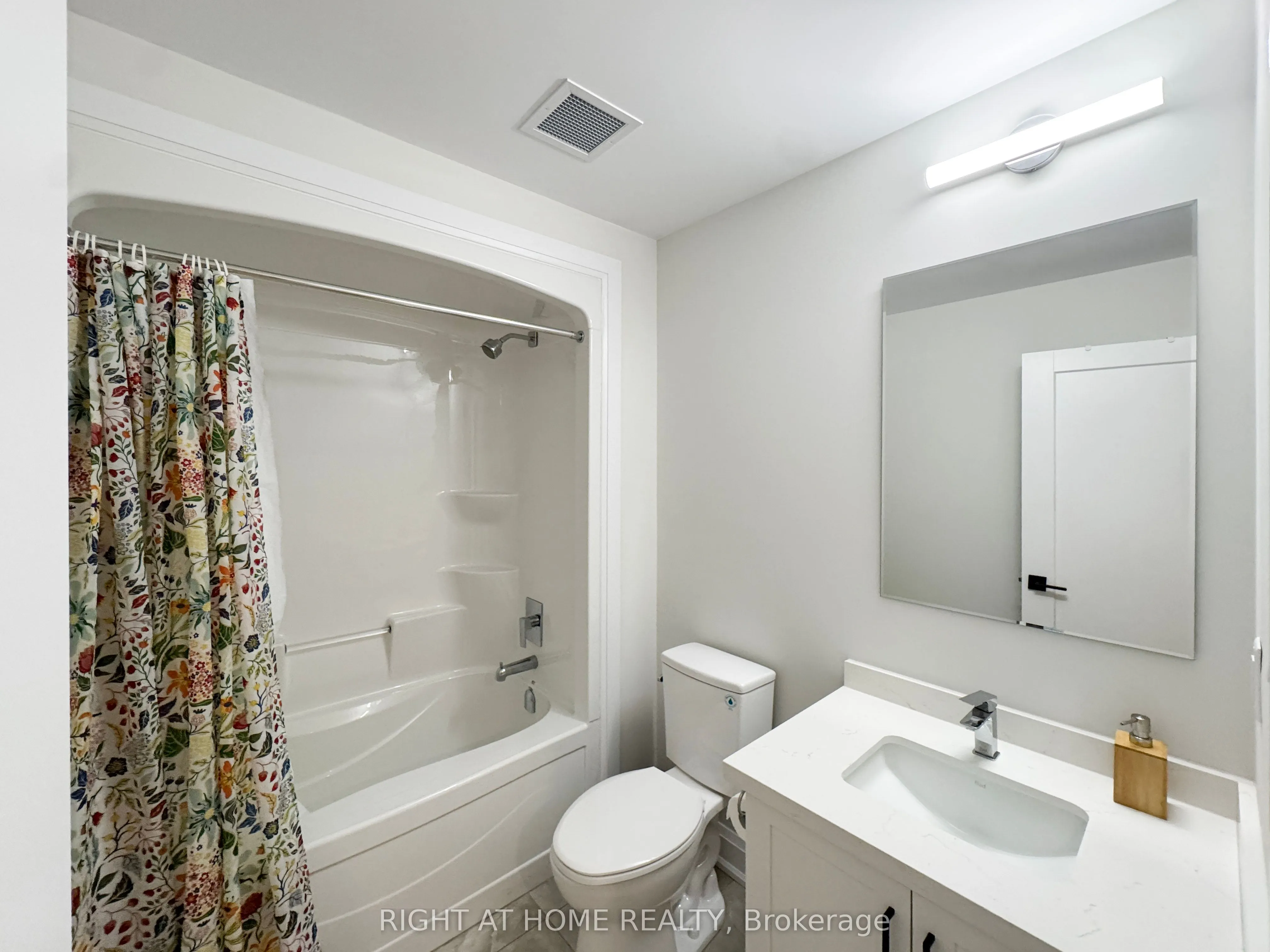 292 VINE Street, #19