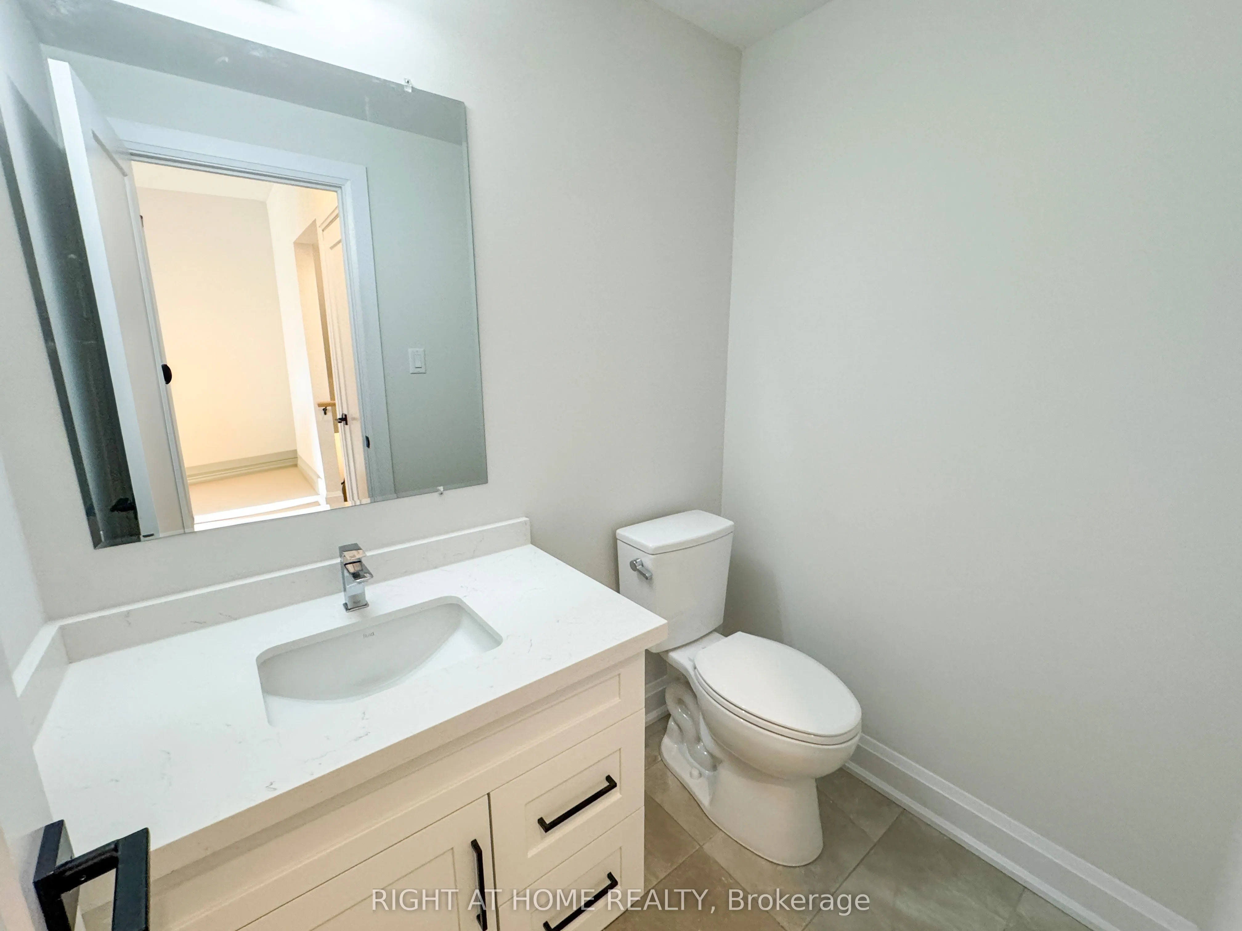 292 VINE Street, #19