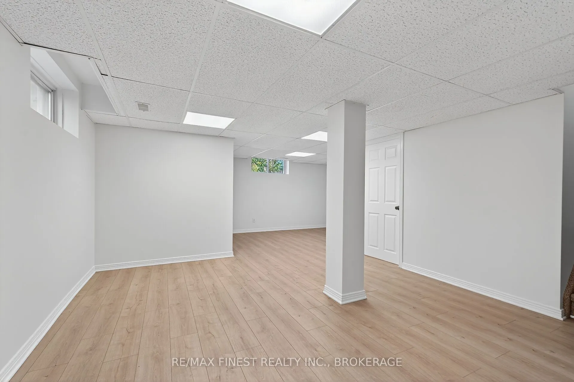 992 Bluffwood Avenue