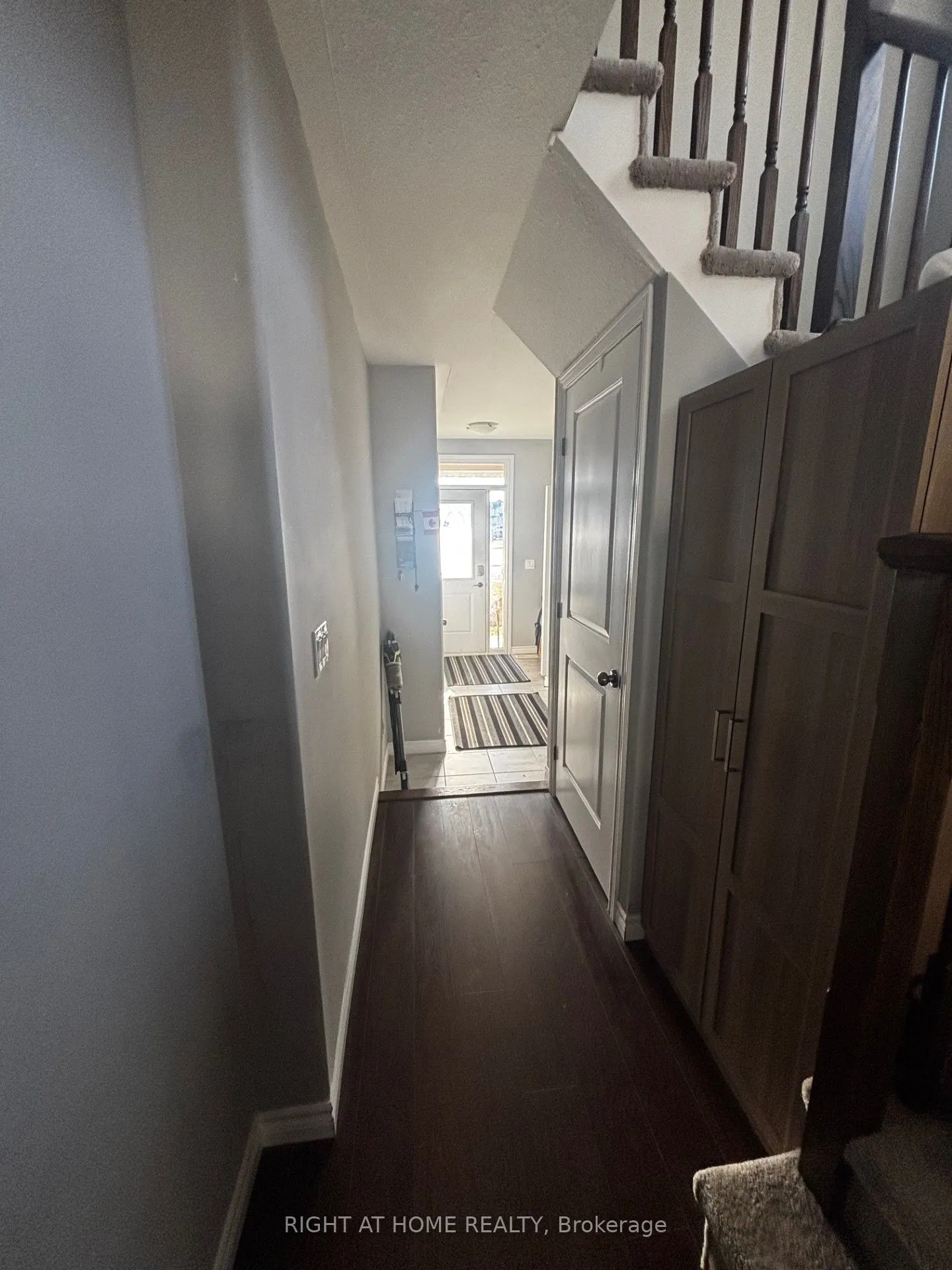 1427 Monarch Drive