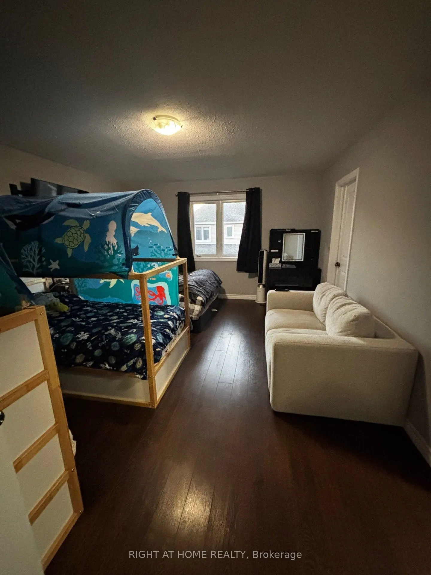 1427 Monarch Drive