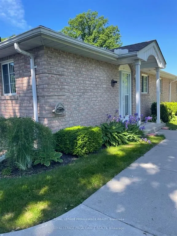 351 Cannifton Road N, #16