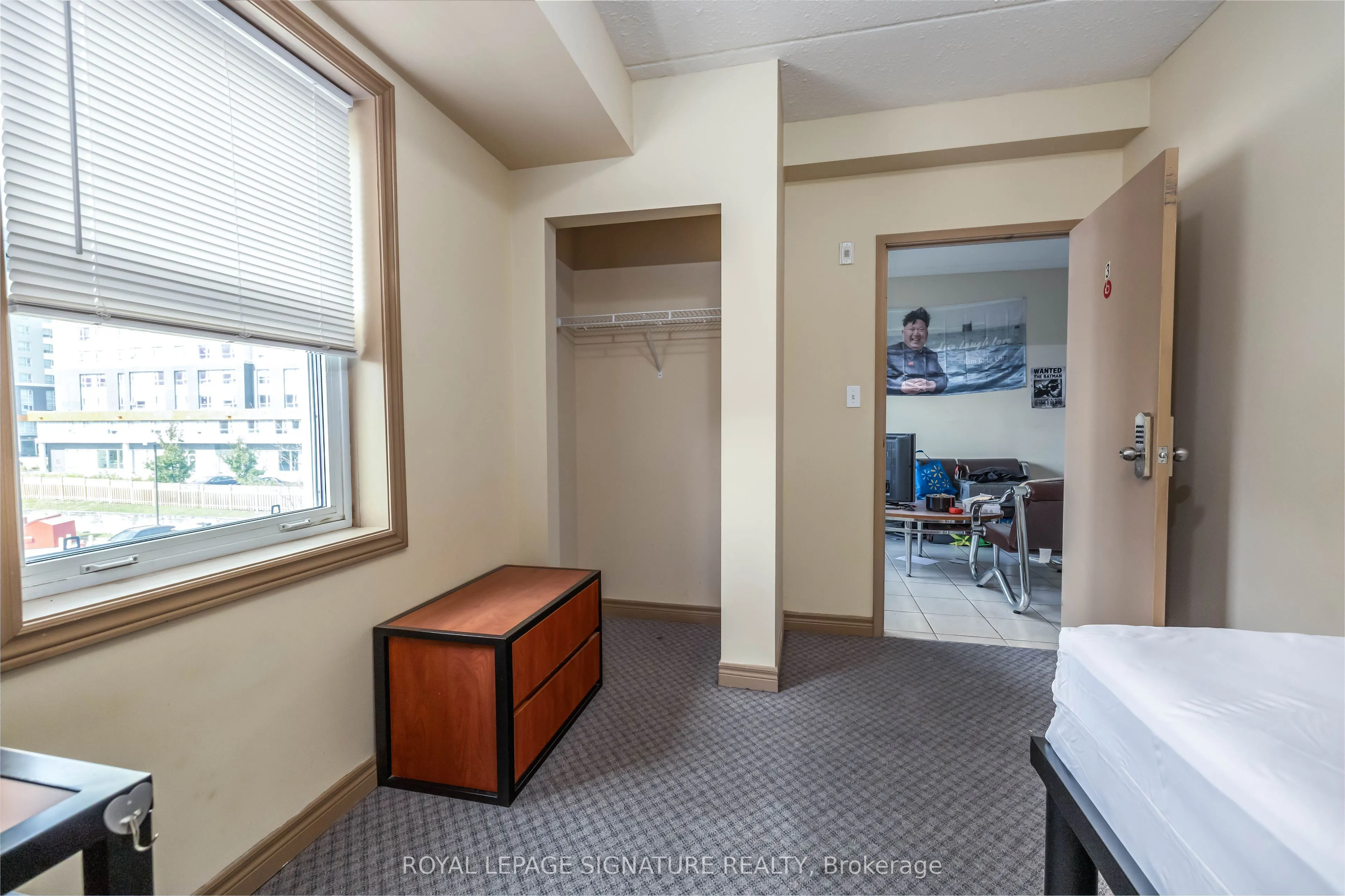 251 Lester Street, #304